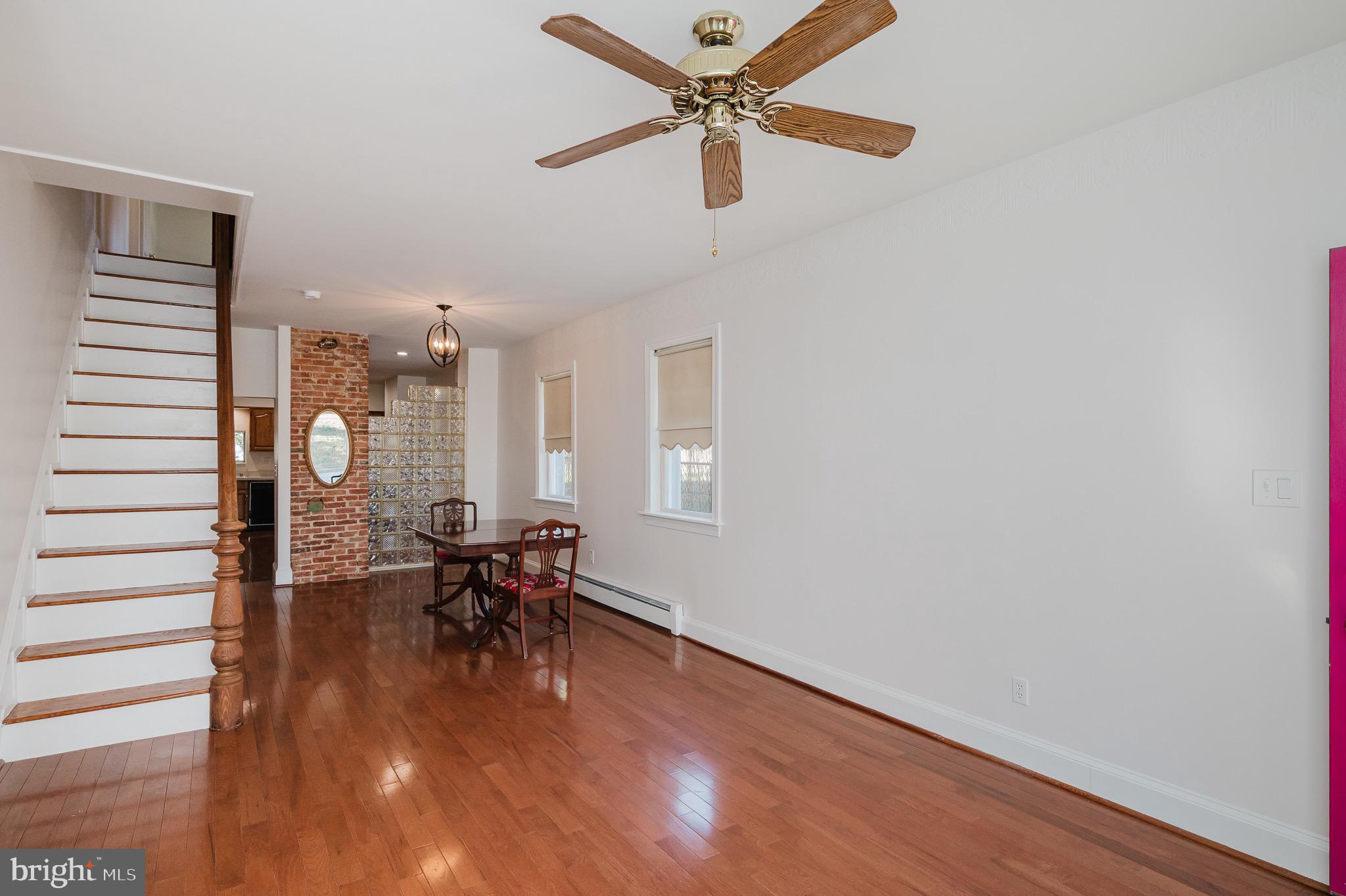 HAMPDEN HISTORIC DISTRICT - Residential