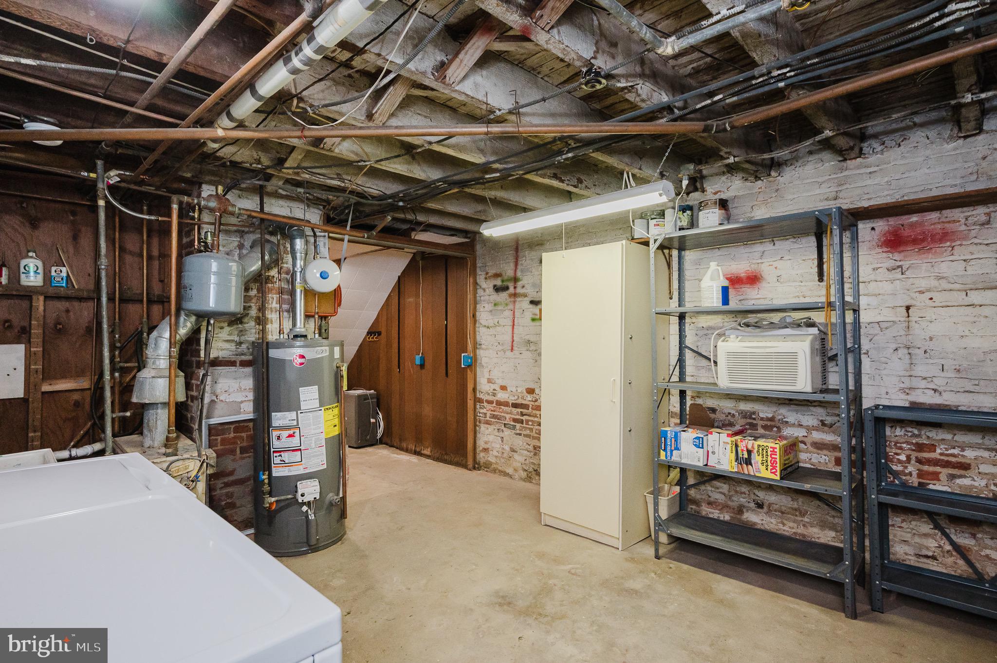 HAMPDEN HISTORIC DISTRICT - Residential