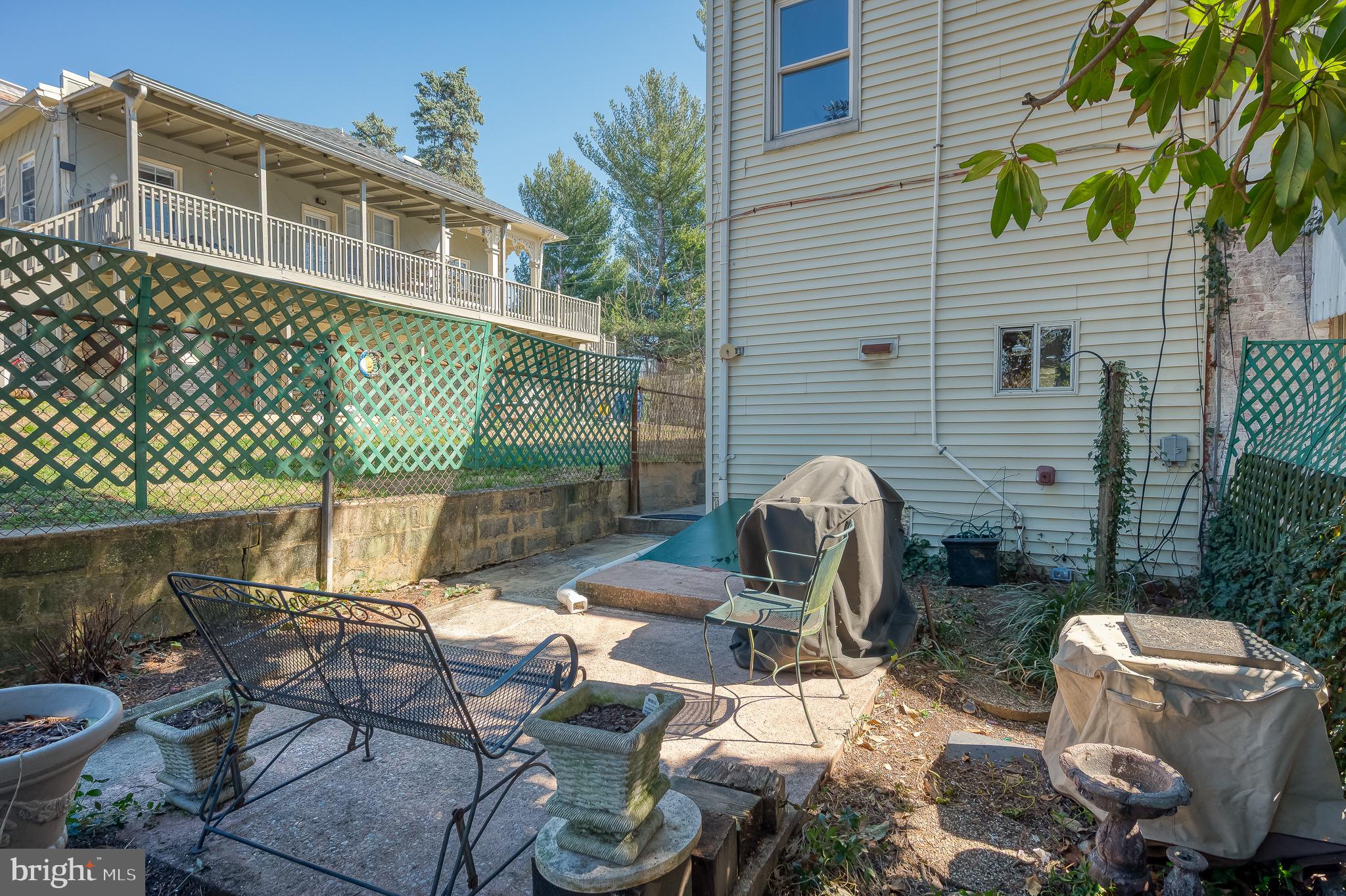 HAMPDEN HISTORIC DISTRICT - Residential