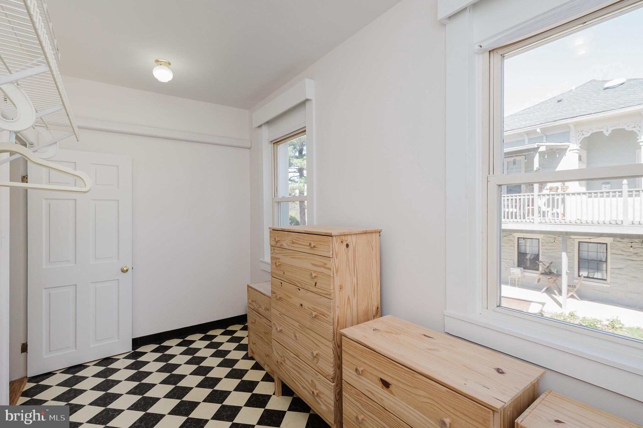 HAMPDEN HISTORIC DISTRICT - Residential