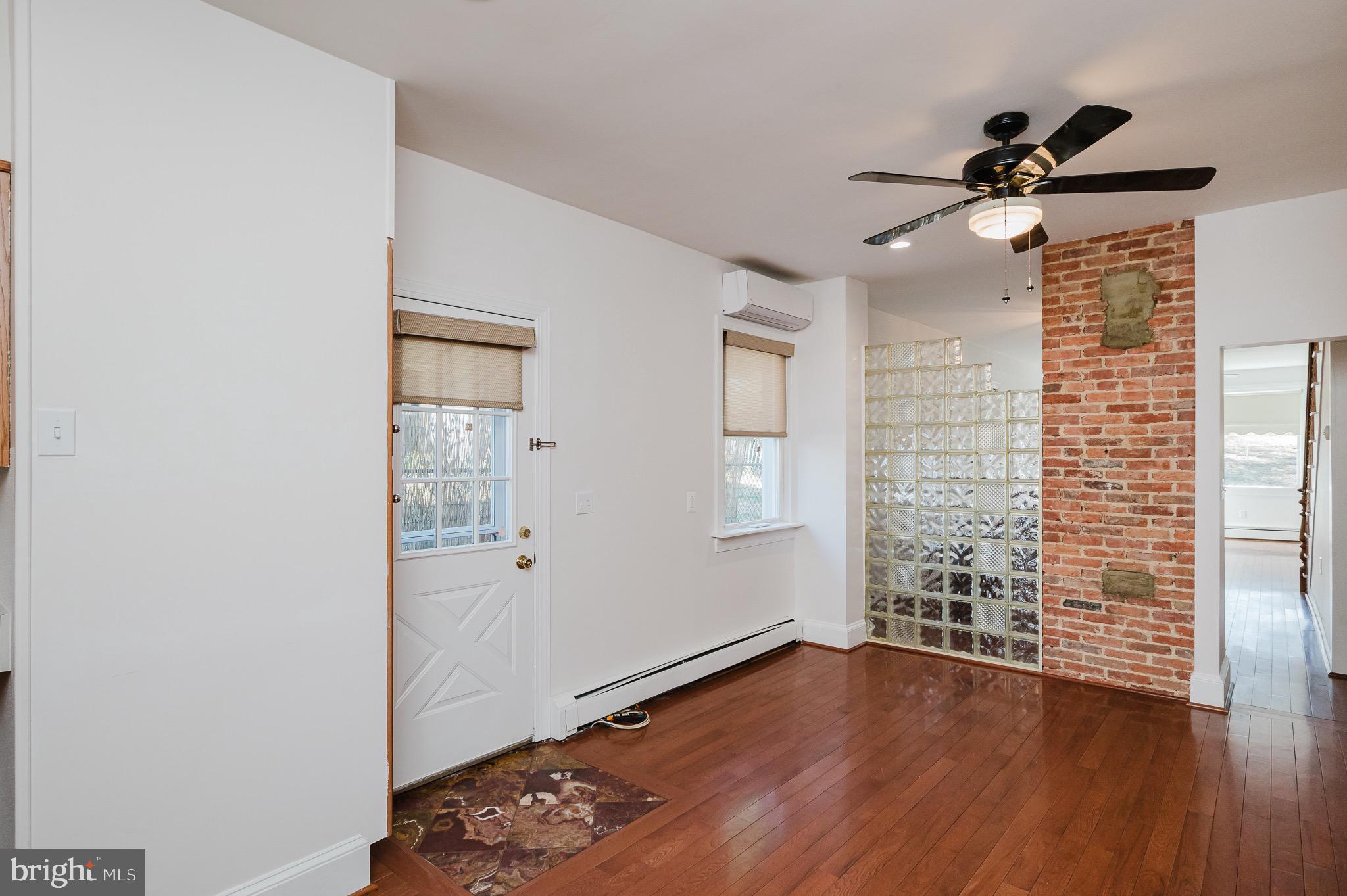 HAMPDEN HISTORIC DISTRICT - Residential