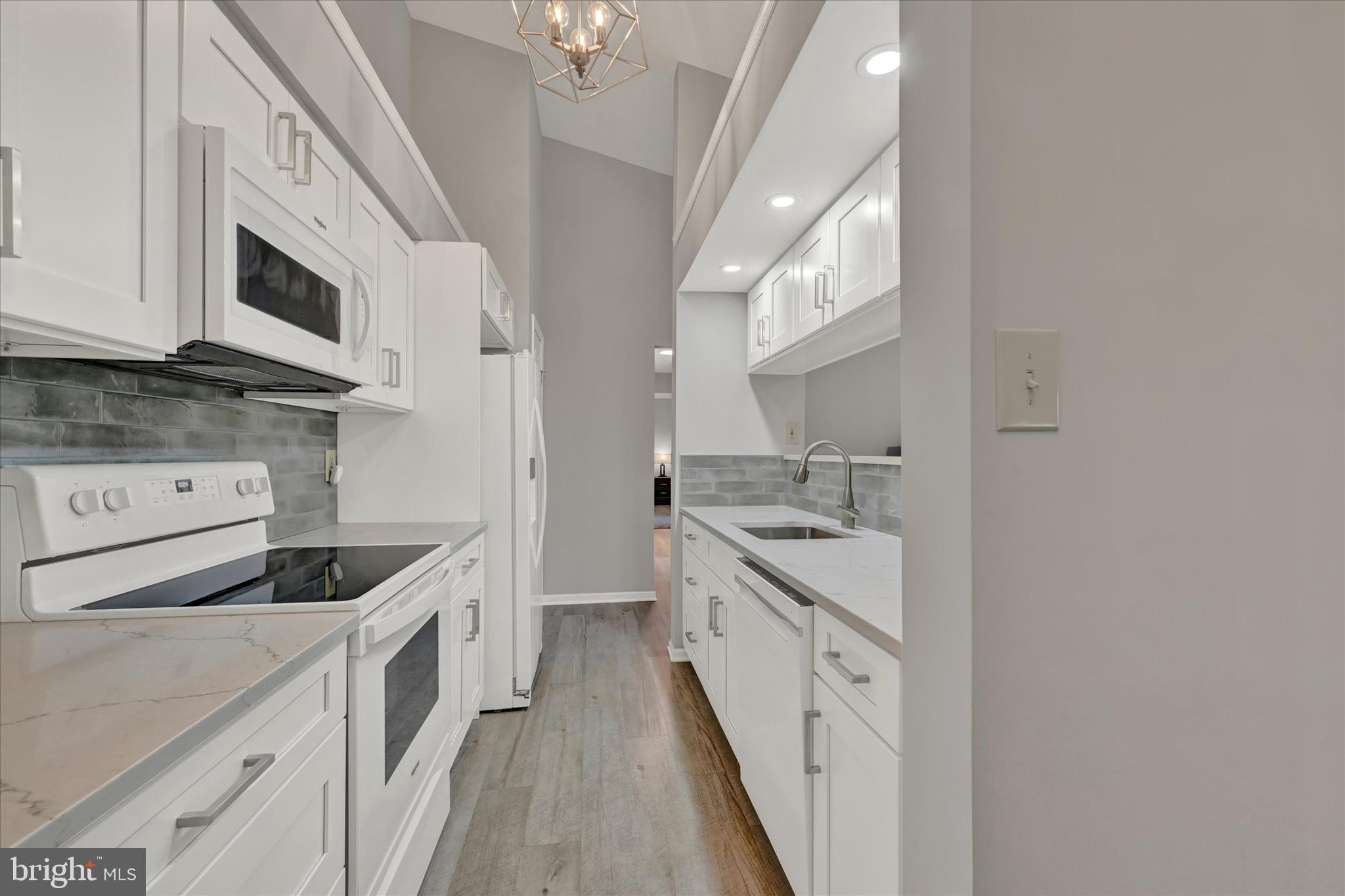GREENSPRING EAST - Residential
