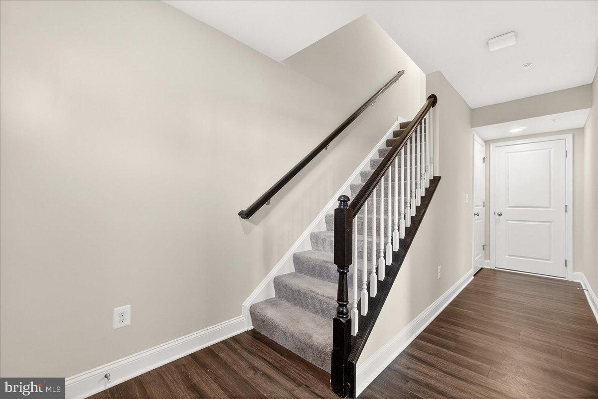 WESTVIEW SOUTH - Residential