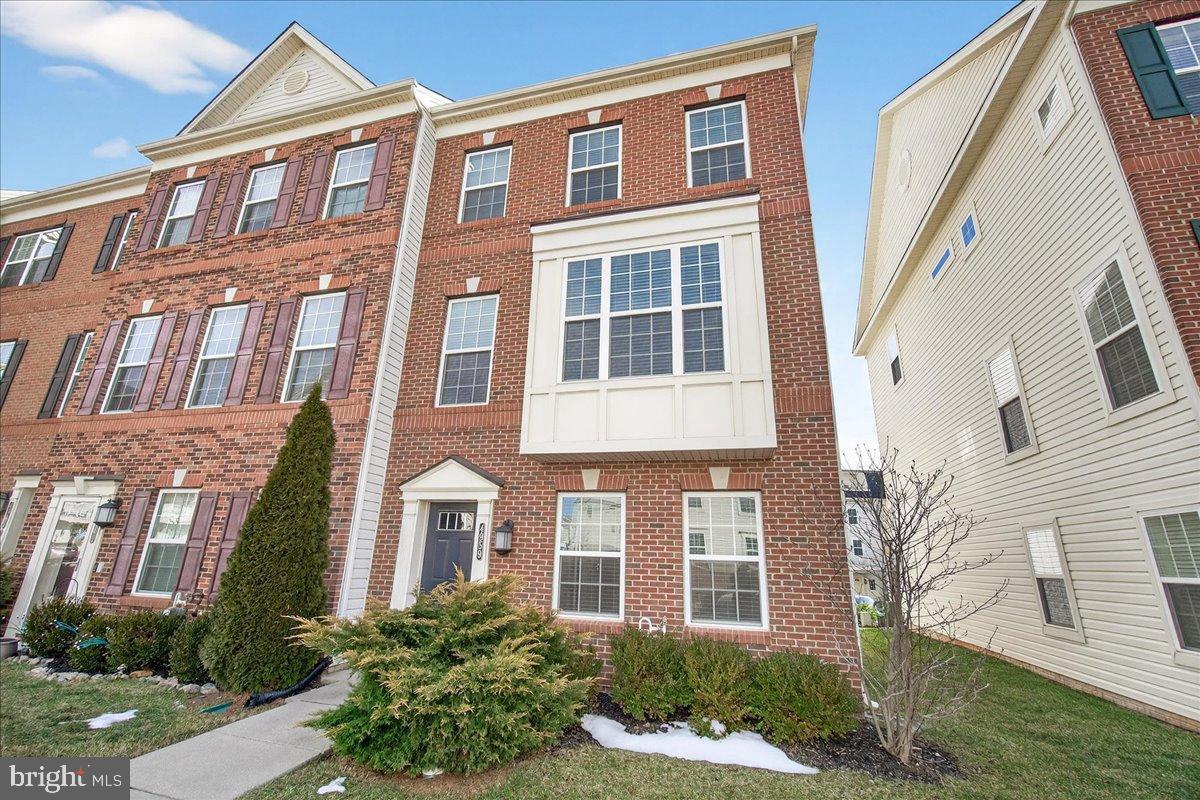 WESTVIEW SOUTH - Residential