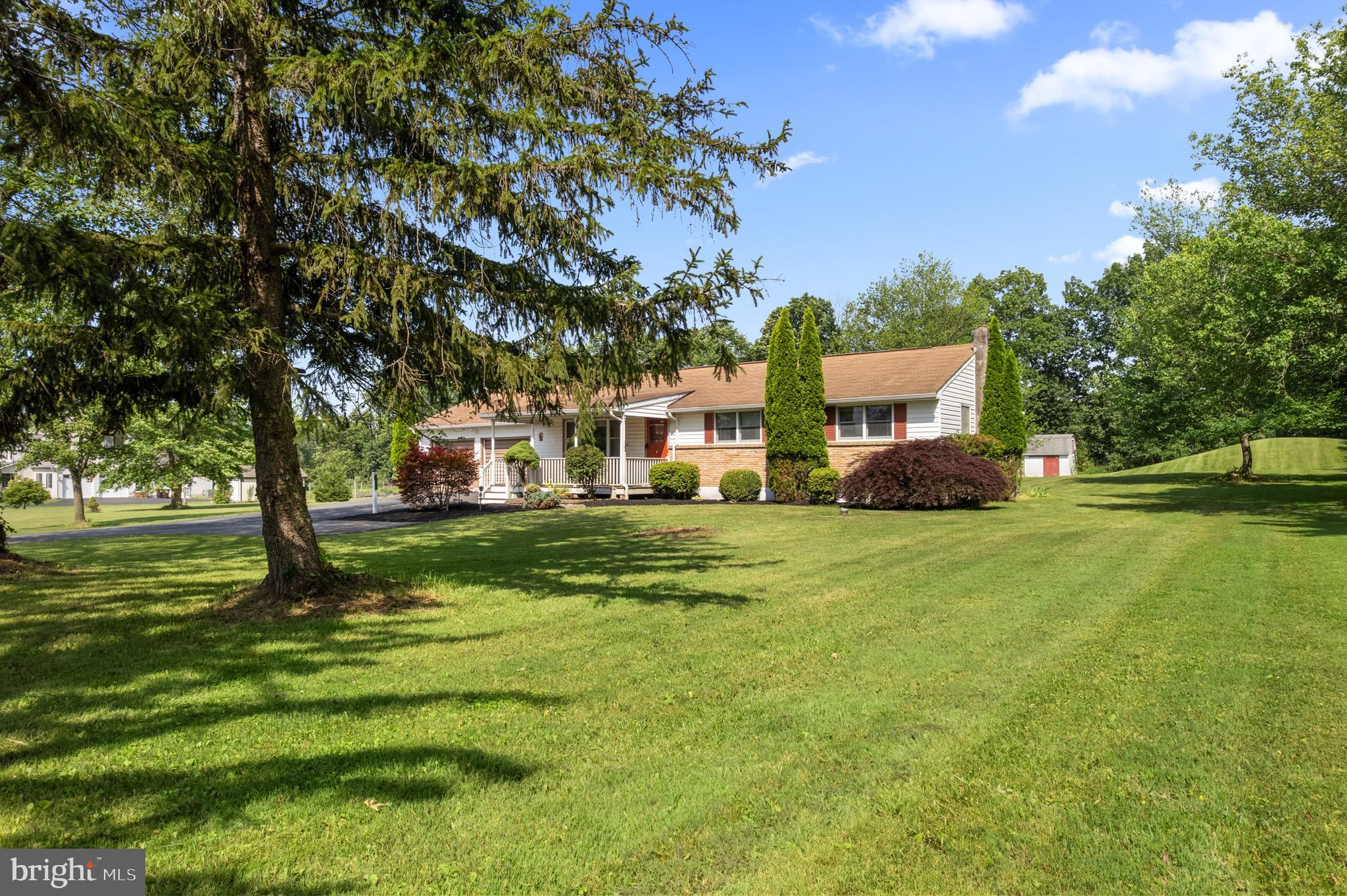 2535 CHURCH LANE