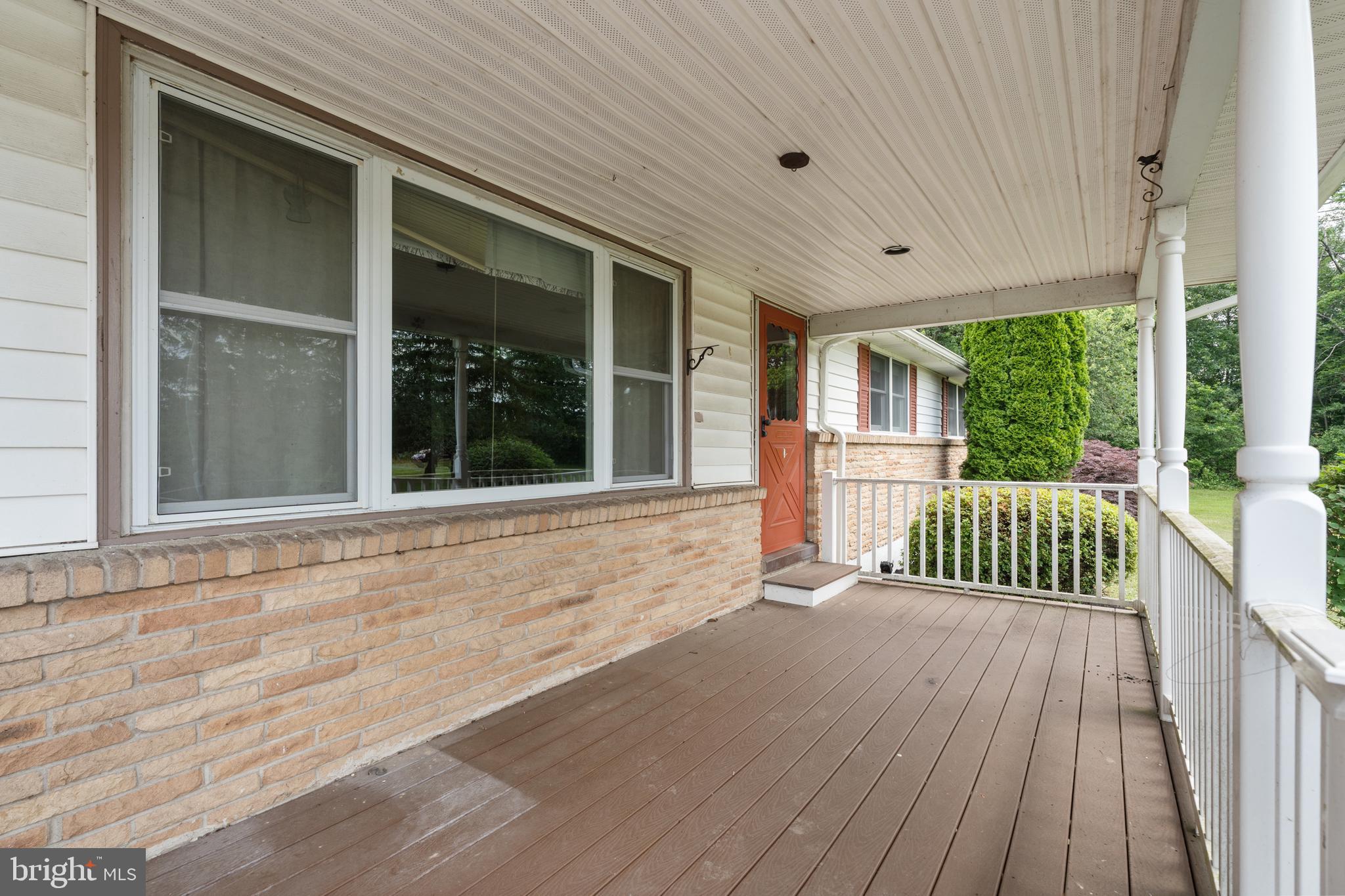 2535 CHURCH LANE