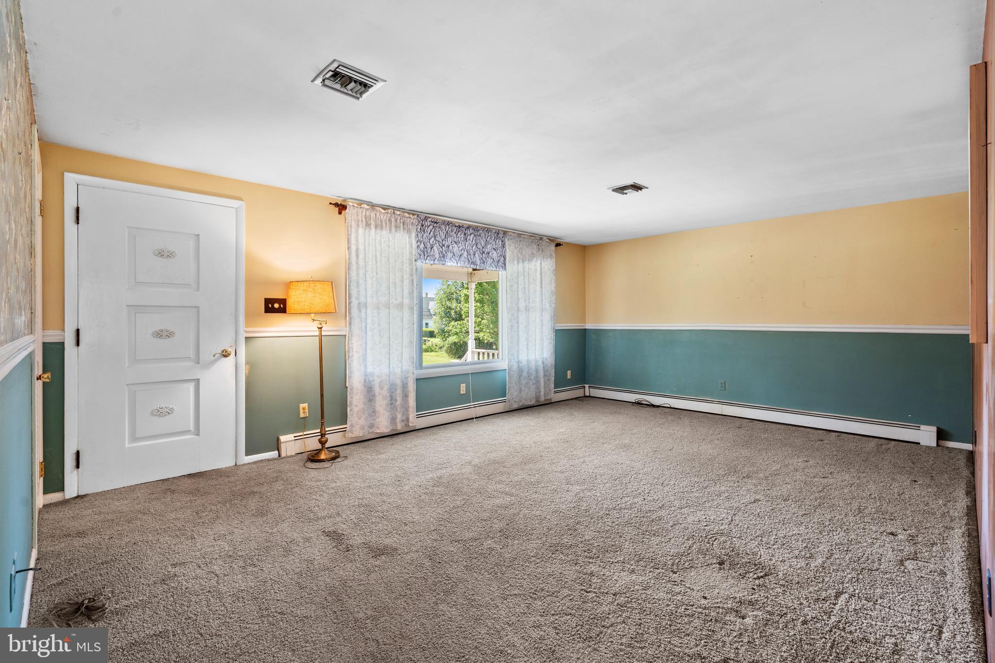 2535 CHURCH LANE