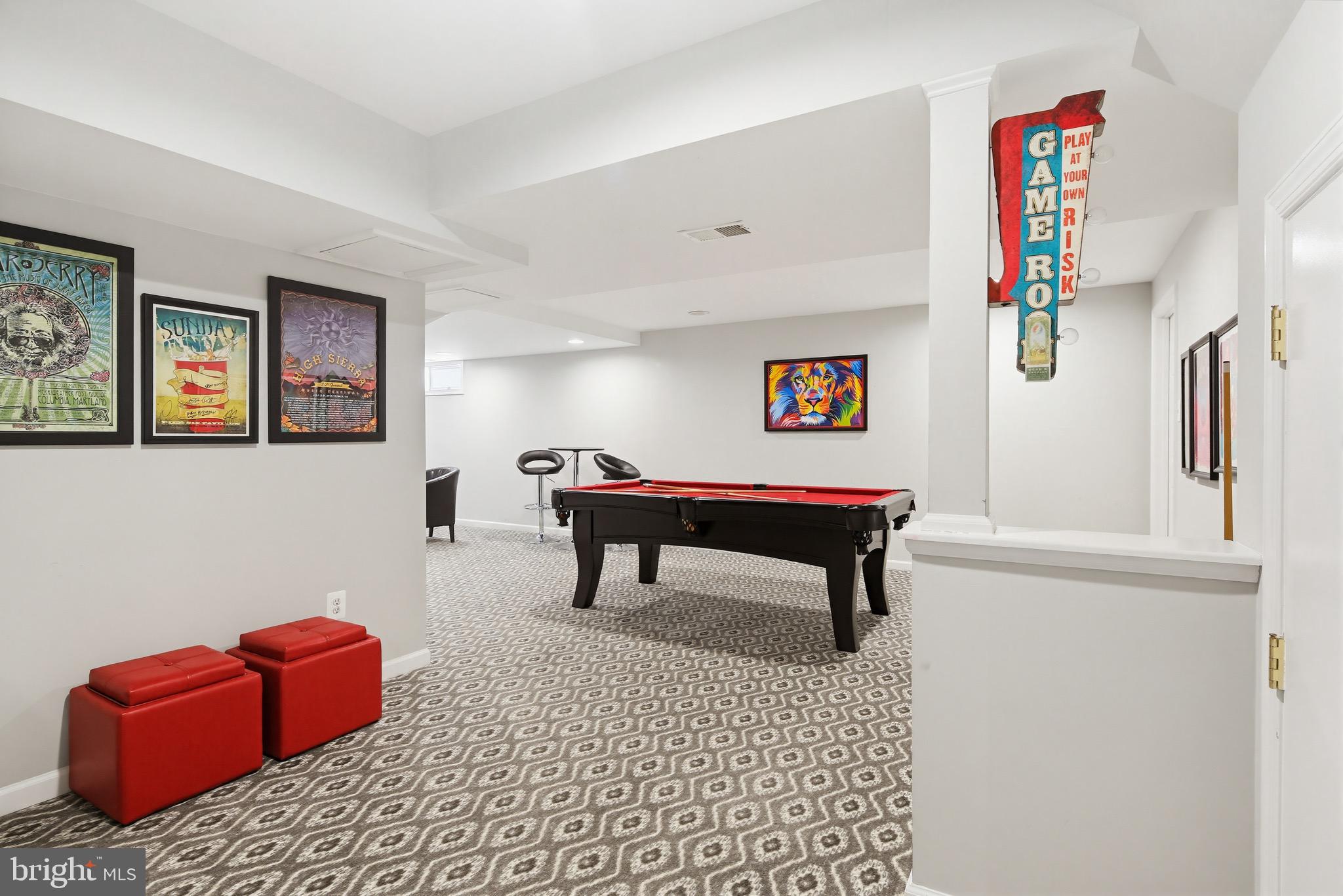 VILLAGE OF RIVER HILL - Residential