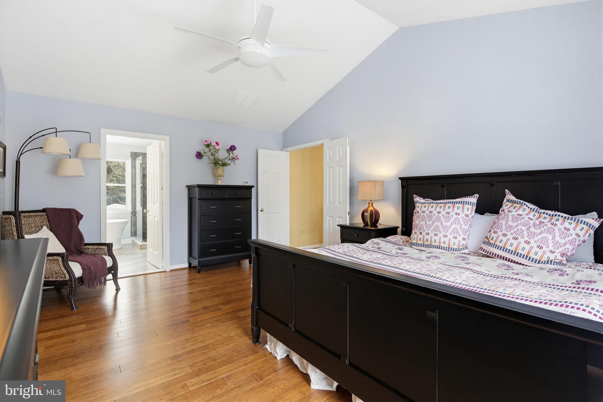 VILLAGE OF RIVER HILL - Residential