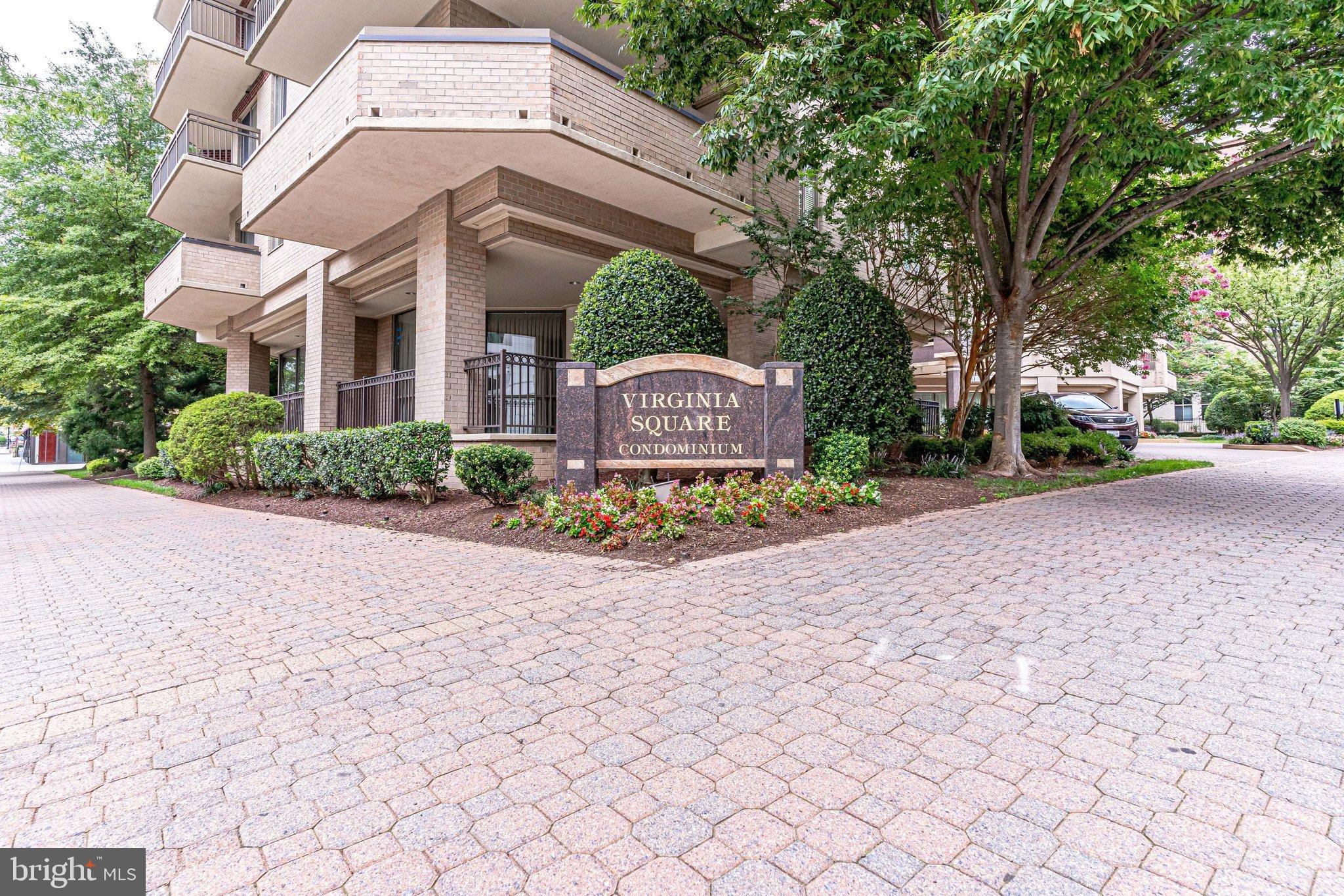 VIRGINIA SQUARE - Residential