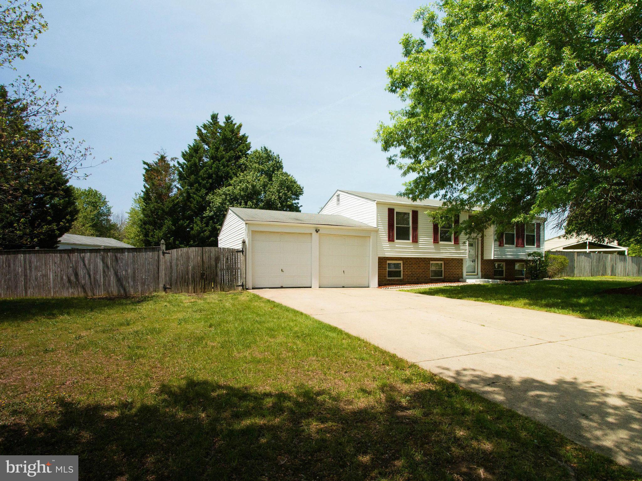 MAPLEWOOD - Residential