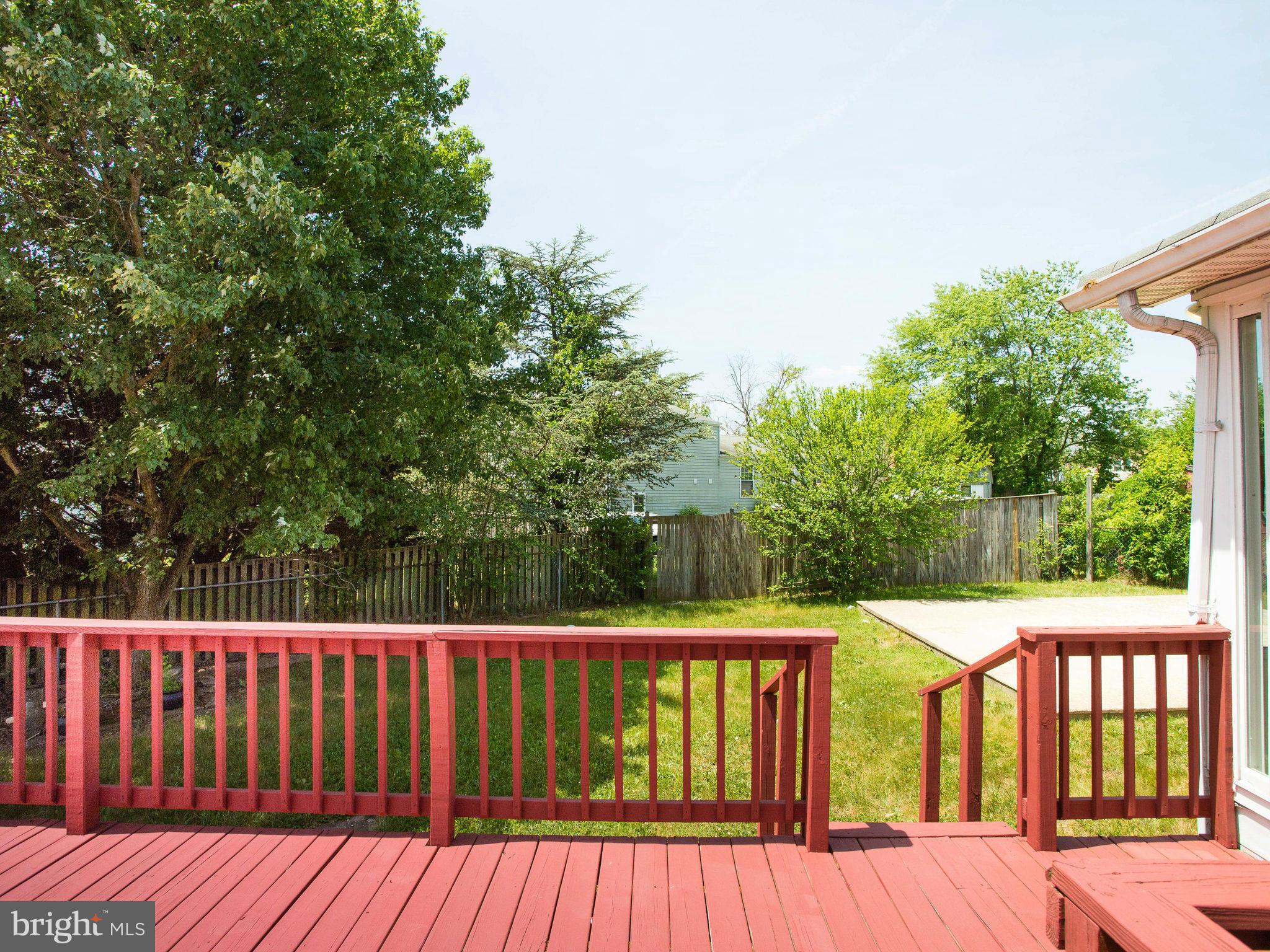 MAPLEWOOD - Residential