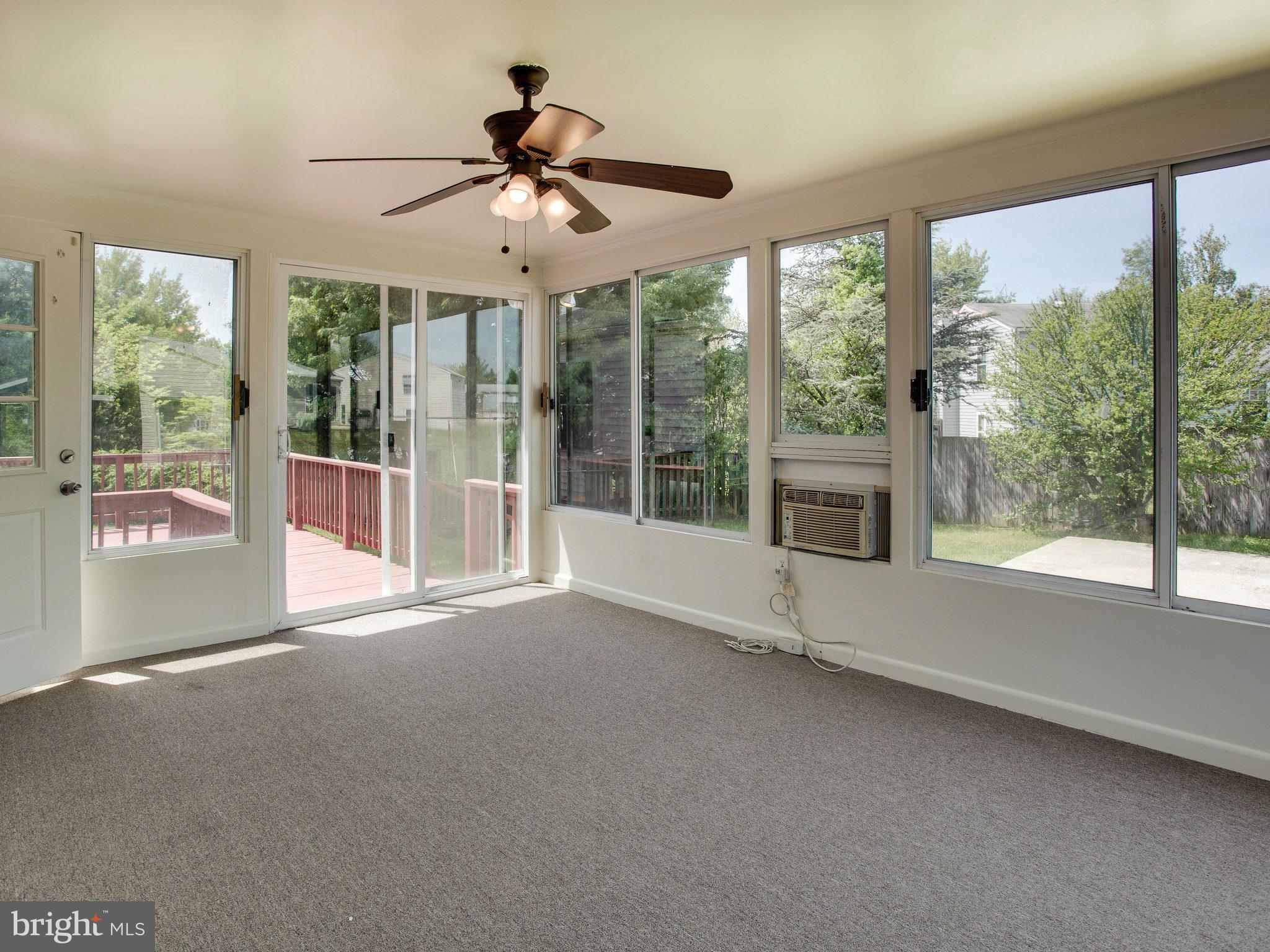 MAPLEWOOD - Residential