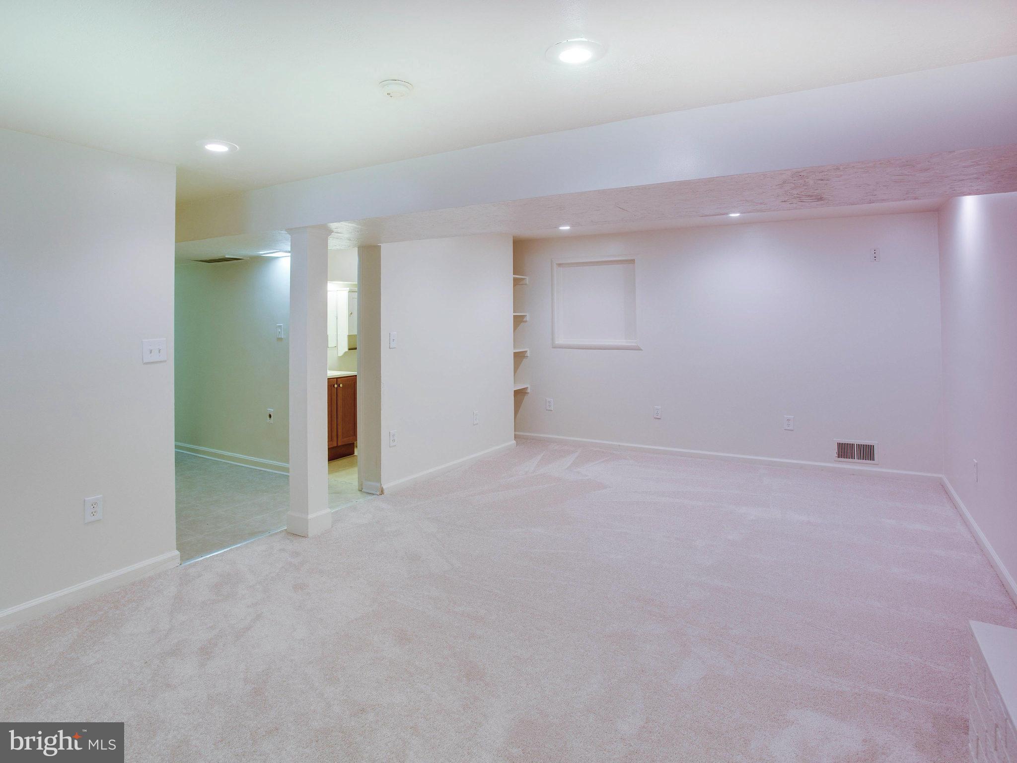 MAPLEWOOD - Residential