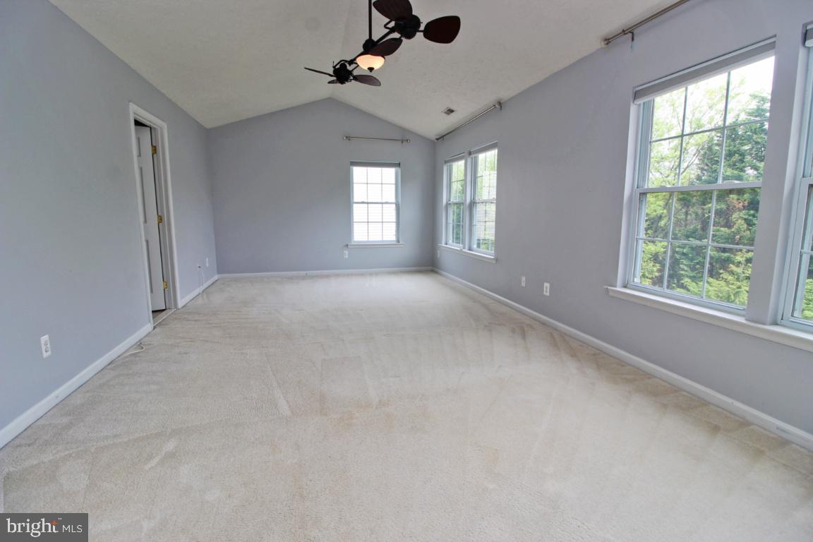 WEST VALLEY OAKS - Residential