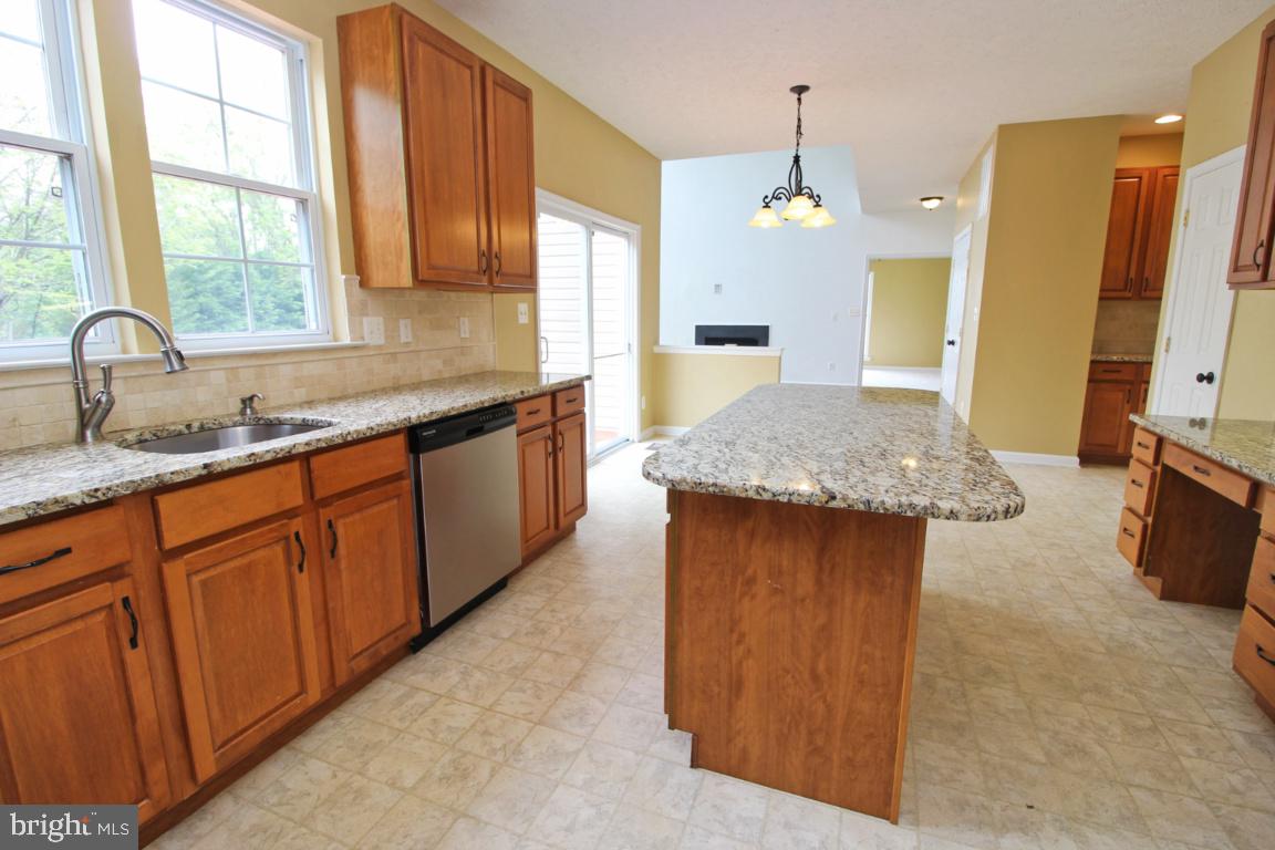 WEST VALLEY OAKS - Residential