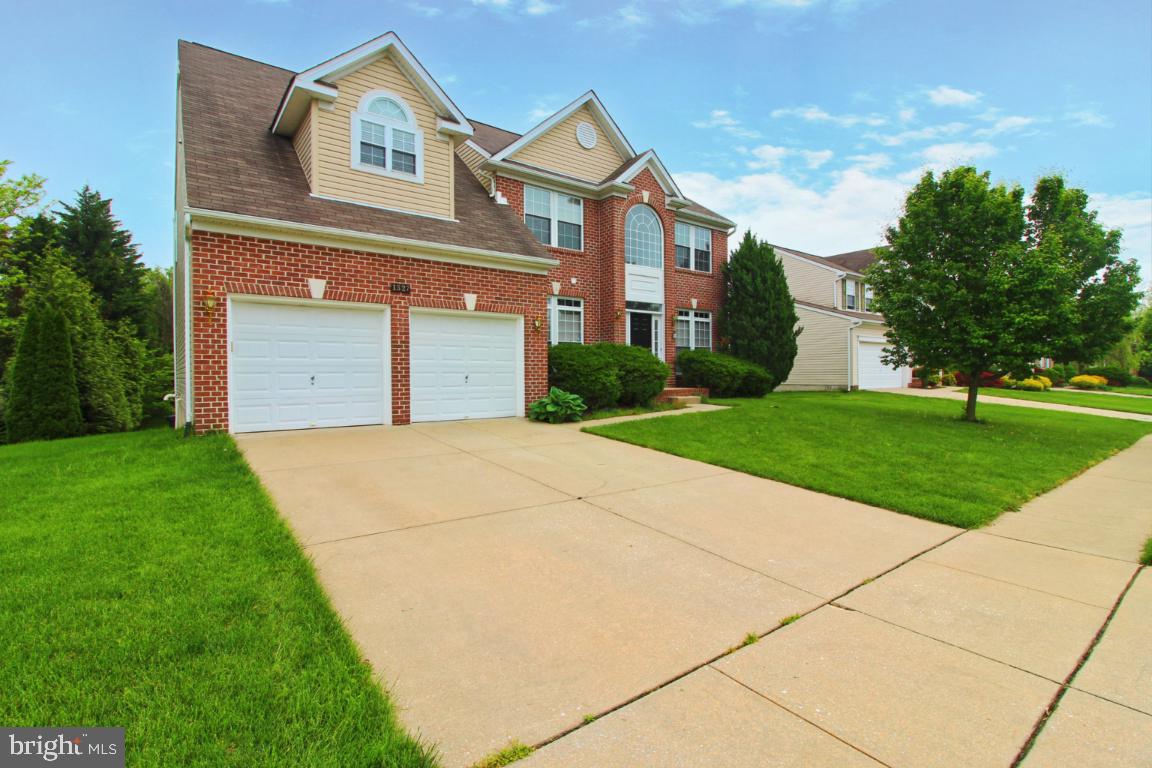 WEST VALLEY OAKS - Residential