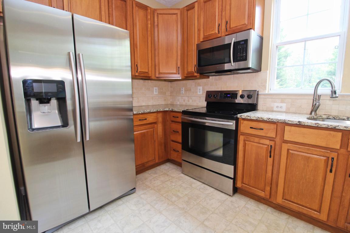 WEST VALLEY OAKS - Residential