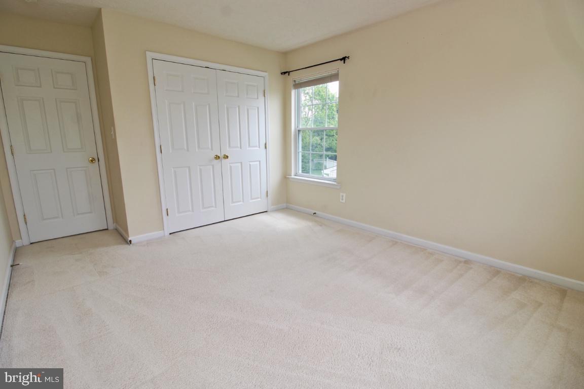 WEST VALLEY OAKS - Residential