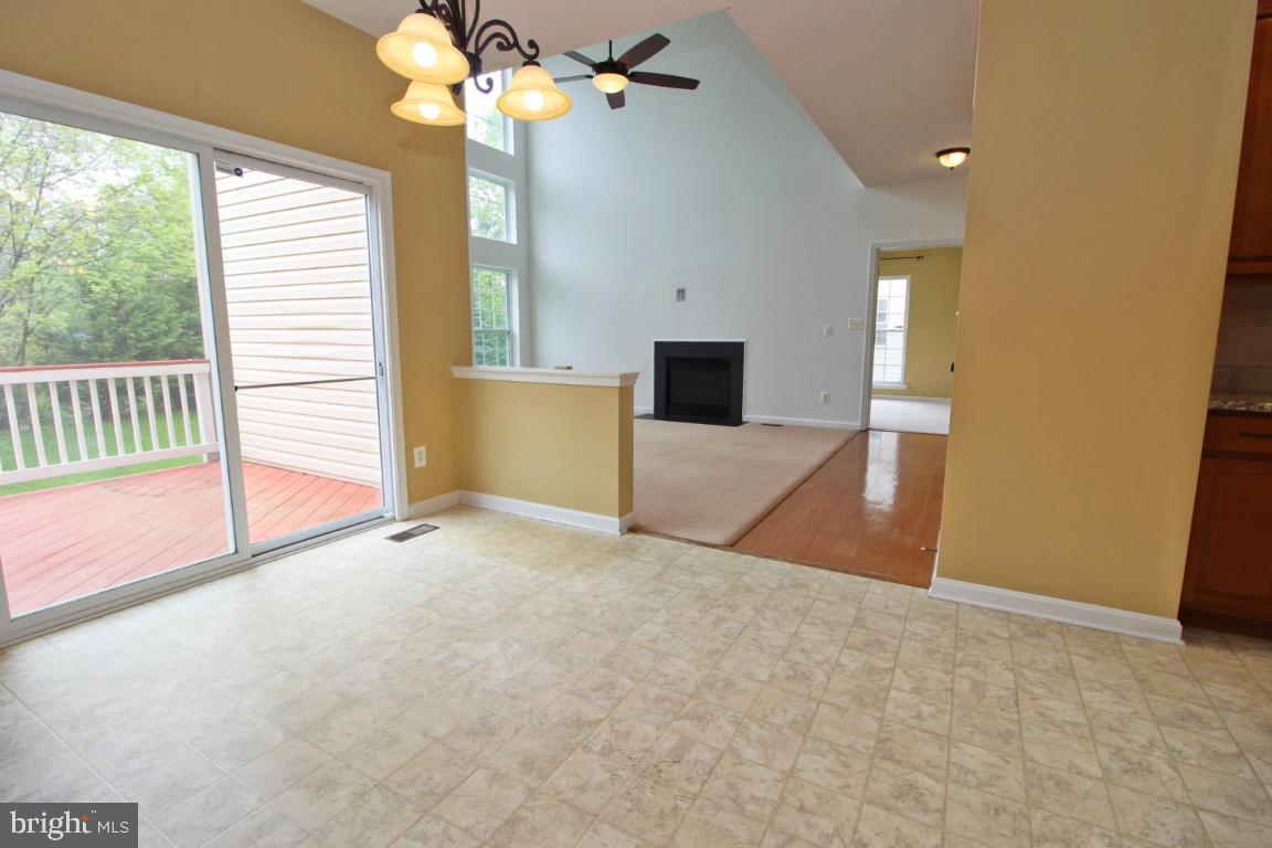 WEST VALLEY OAKS - Residential