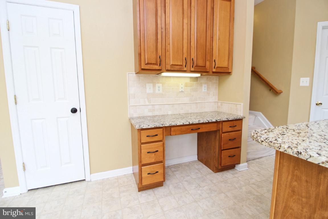 WEST VALLEY OAKS - Residential