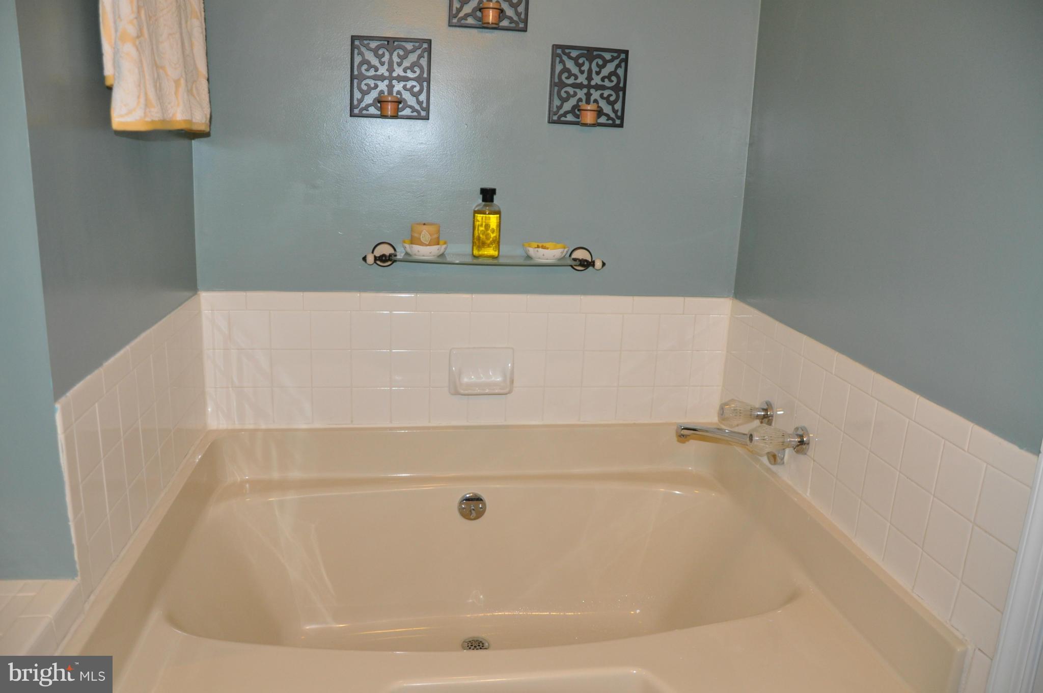 ASHLAND - Residential