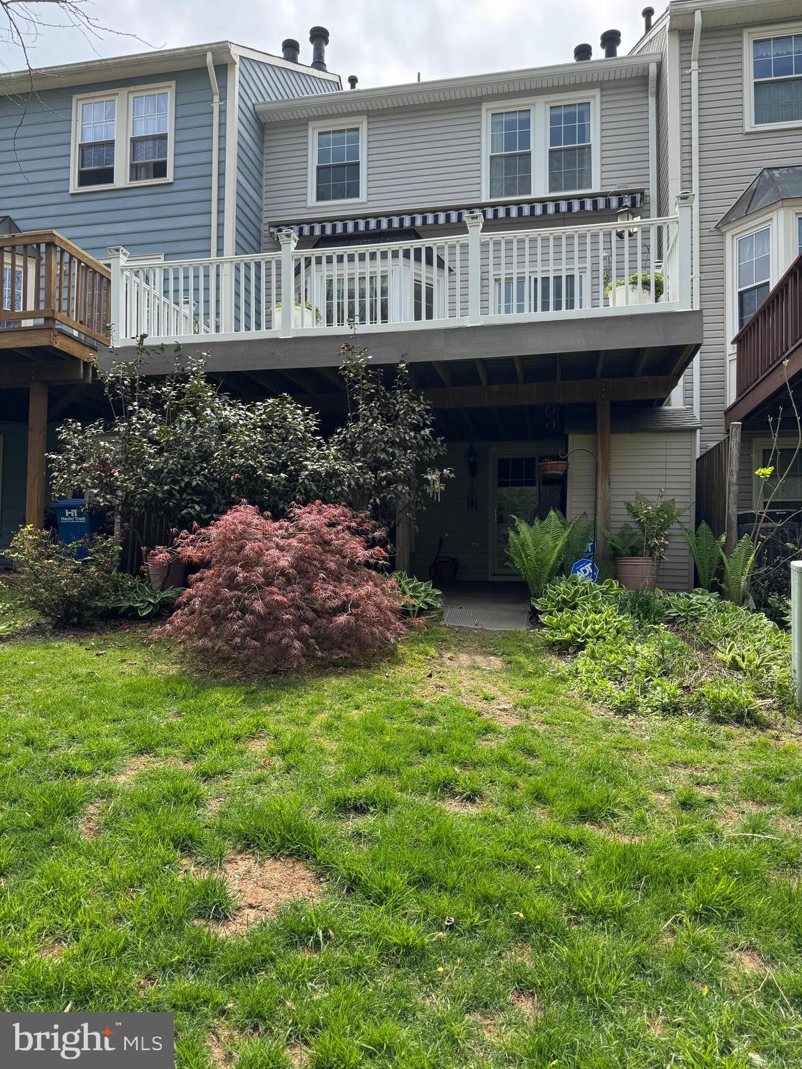 ASHBURN FARM - Residential Lease