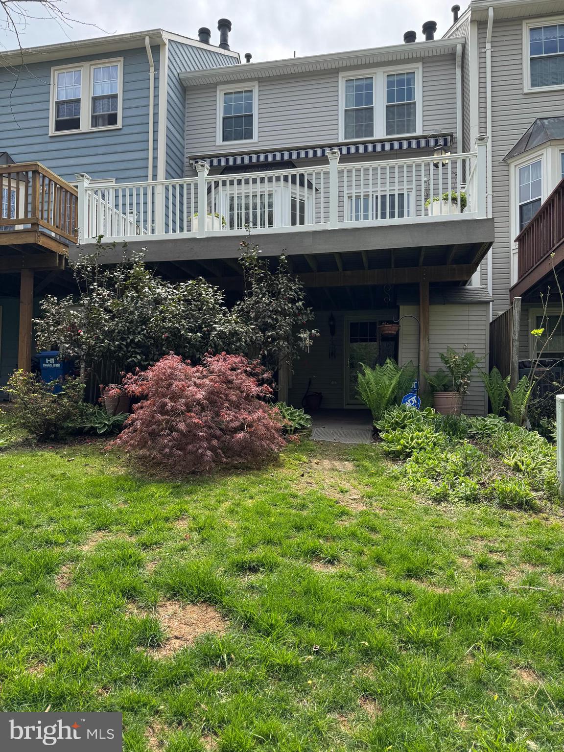 ASHBURN FARM - Residential Lease