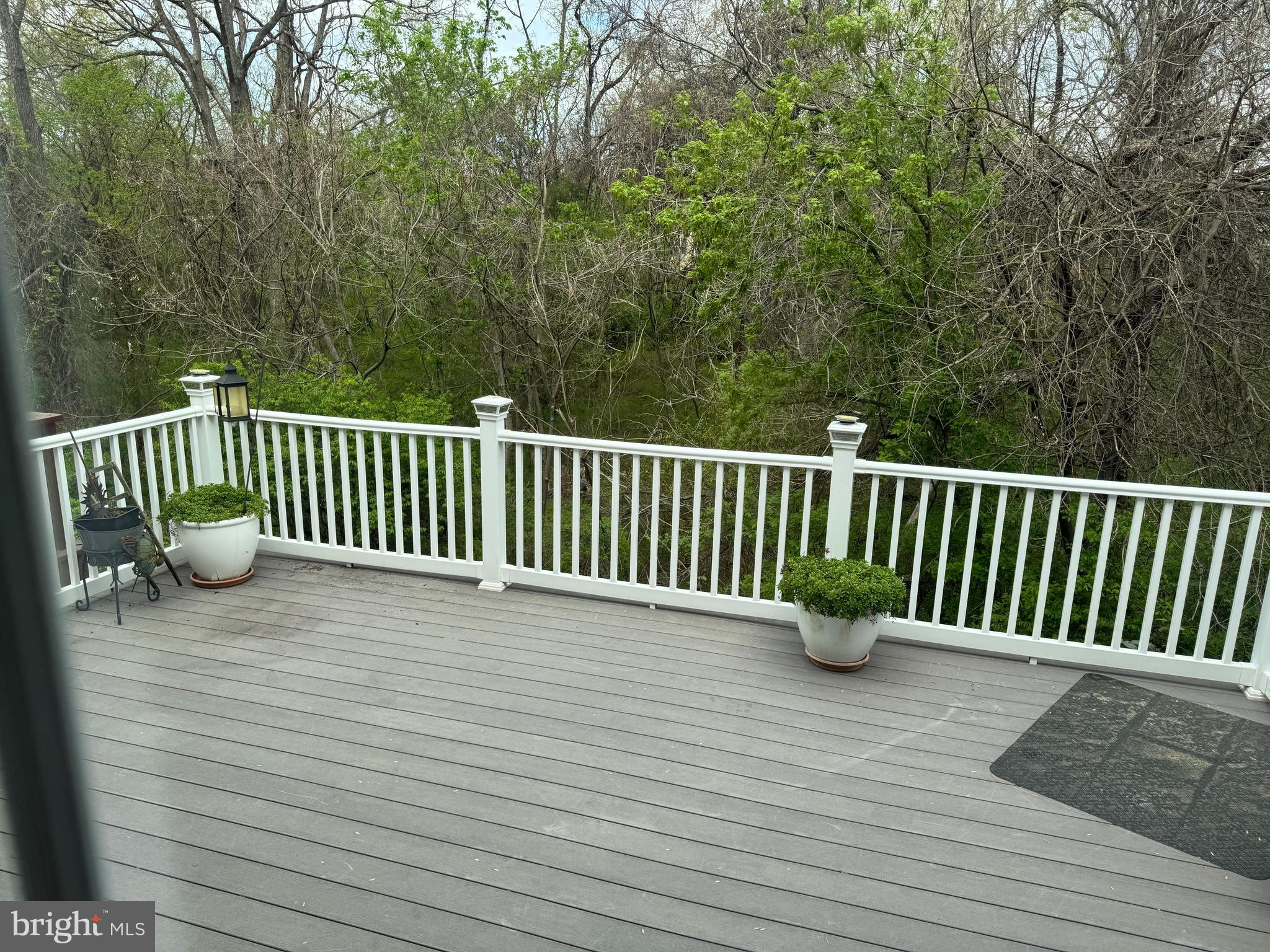 ASHBURN FARM - Residential Lease