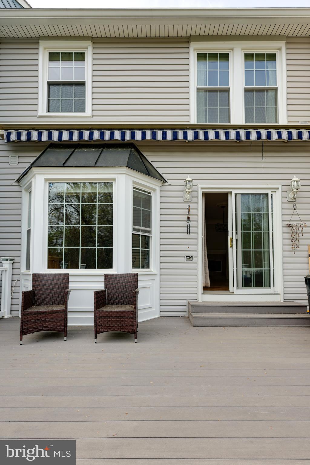 ASHBURN FARM - Residential Lease