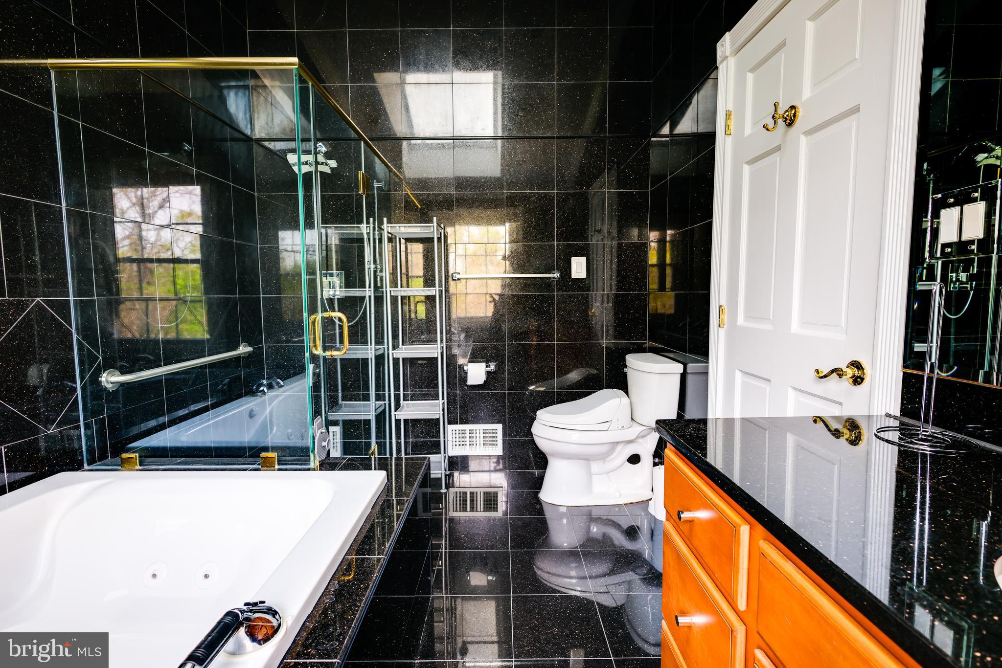 ASHBURN FARM - Residential Lease