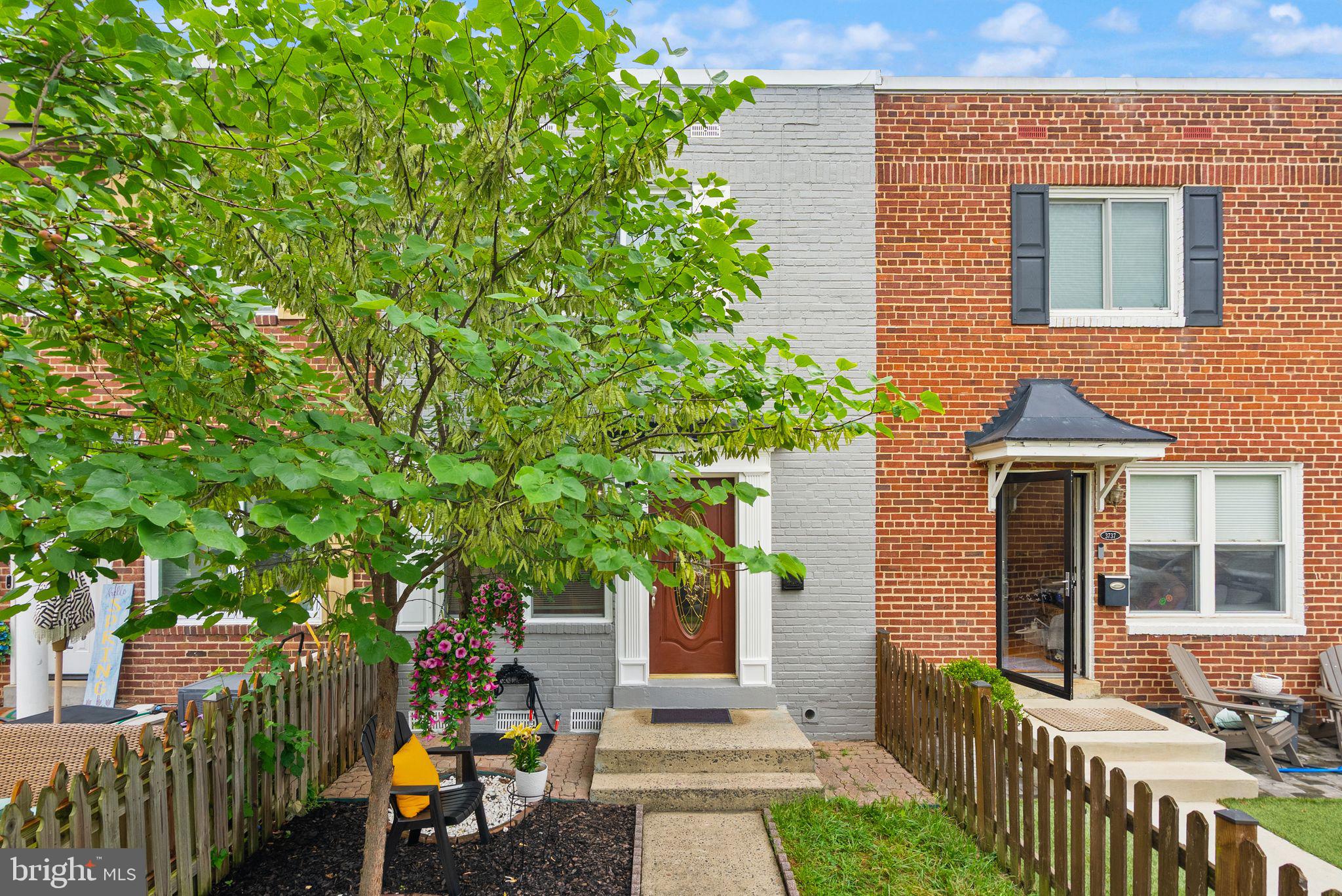 3739 MARK DRIVE