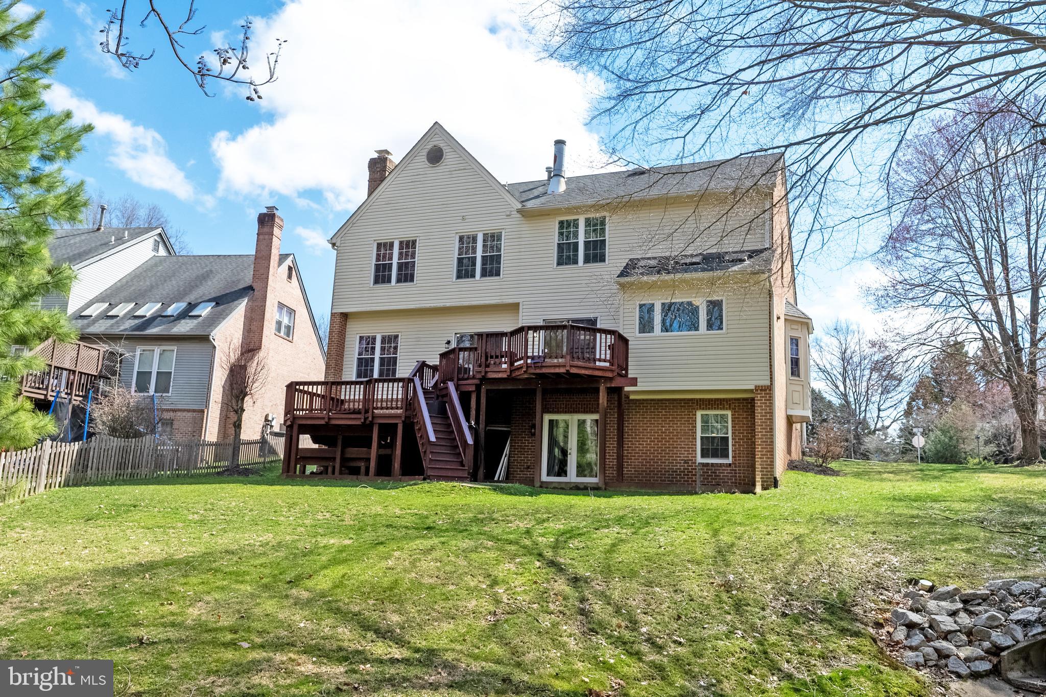 BRADDOCK MANOR - Residential