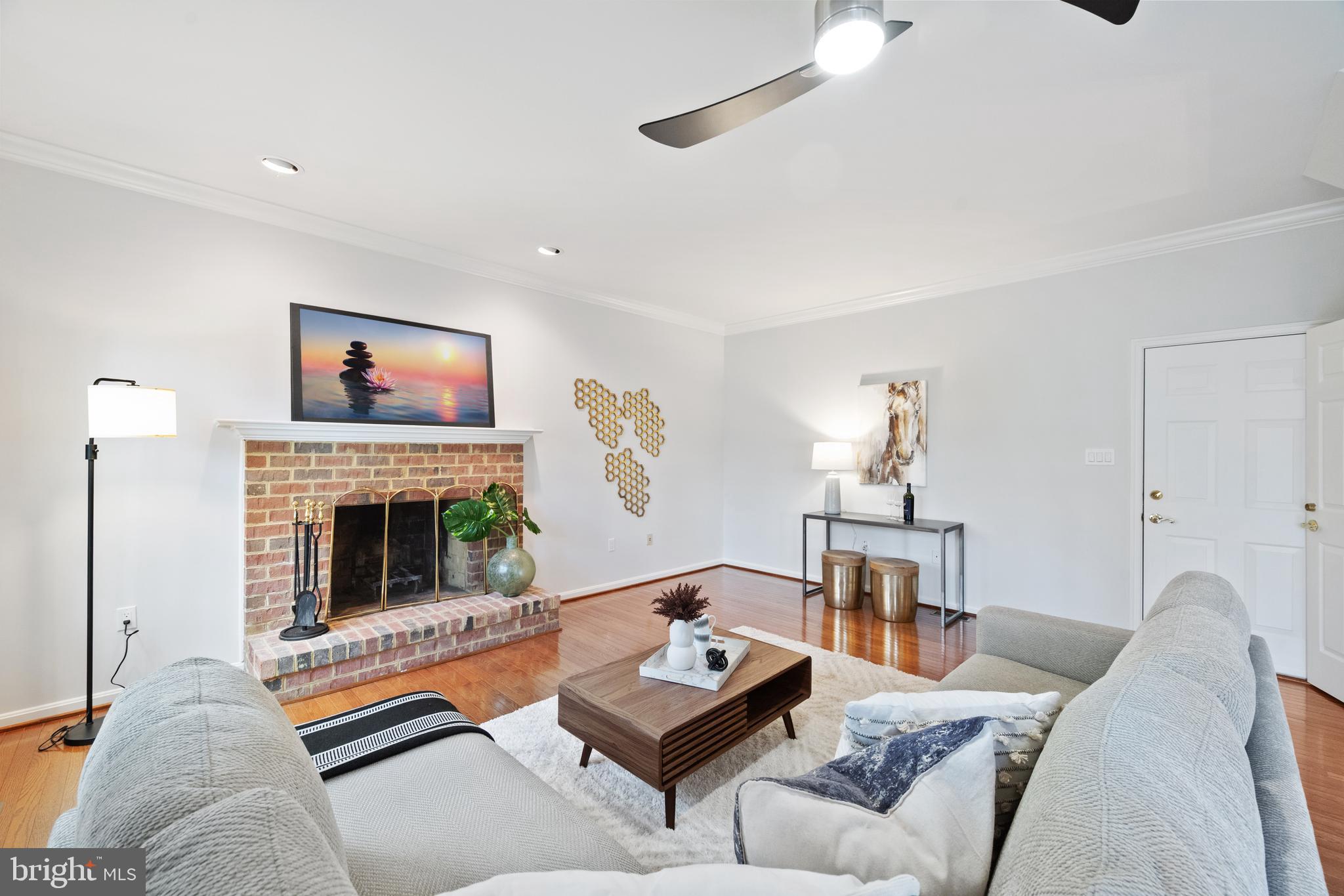 BRADDOCK MANOR - Residential