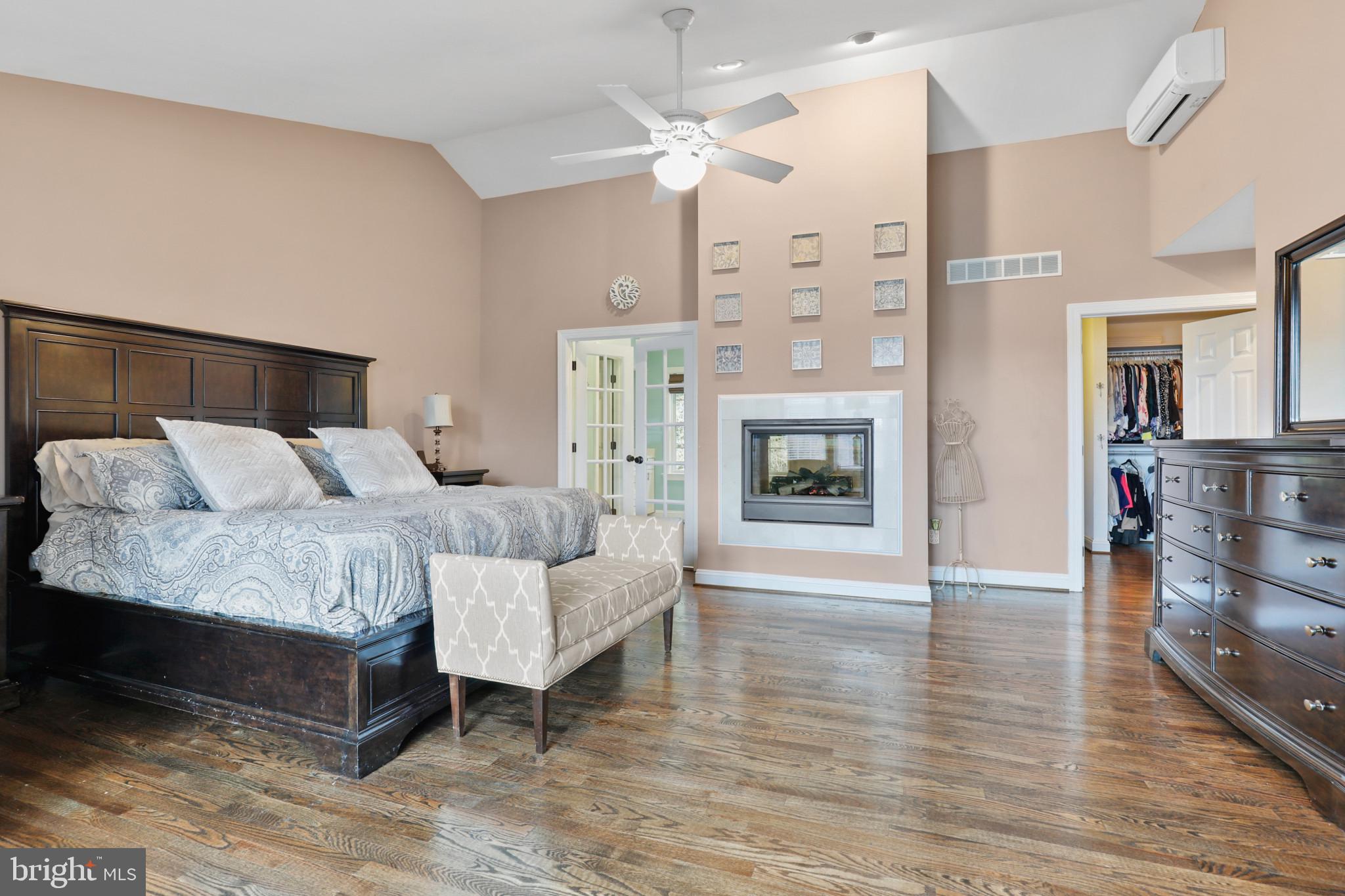 SEMINARY OVERLOOK - Residential