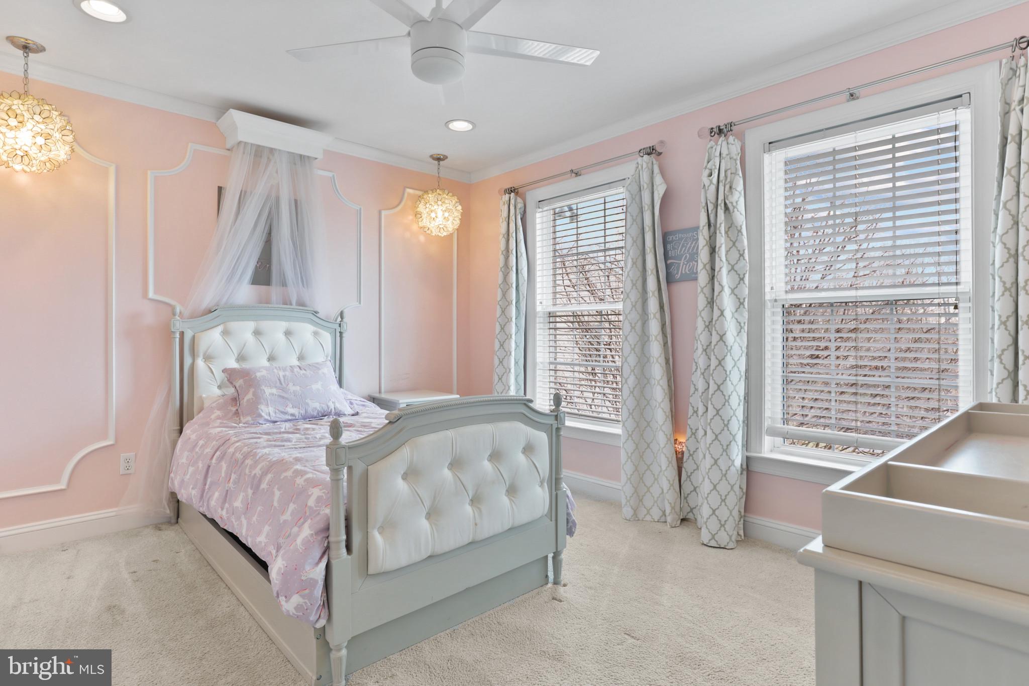 SEMINARY OVERLOOK - Residential