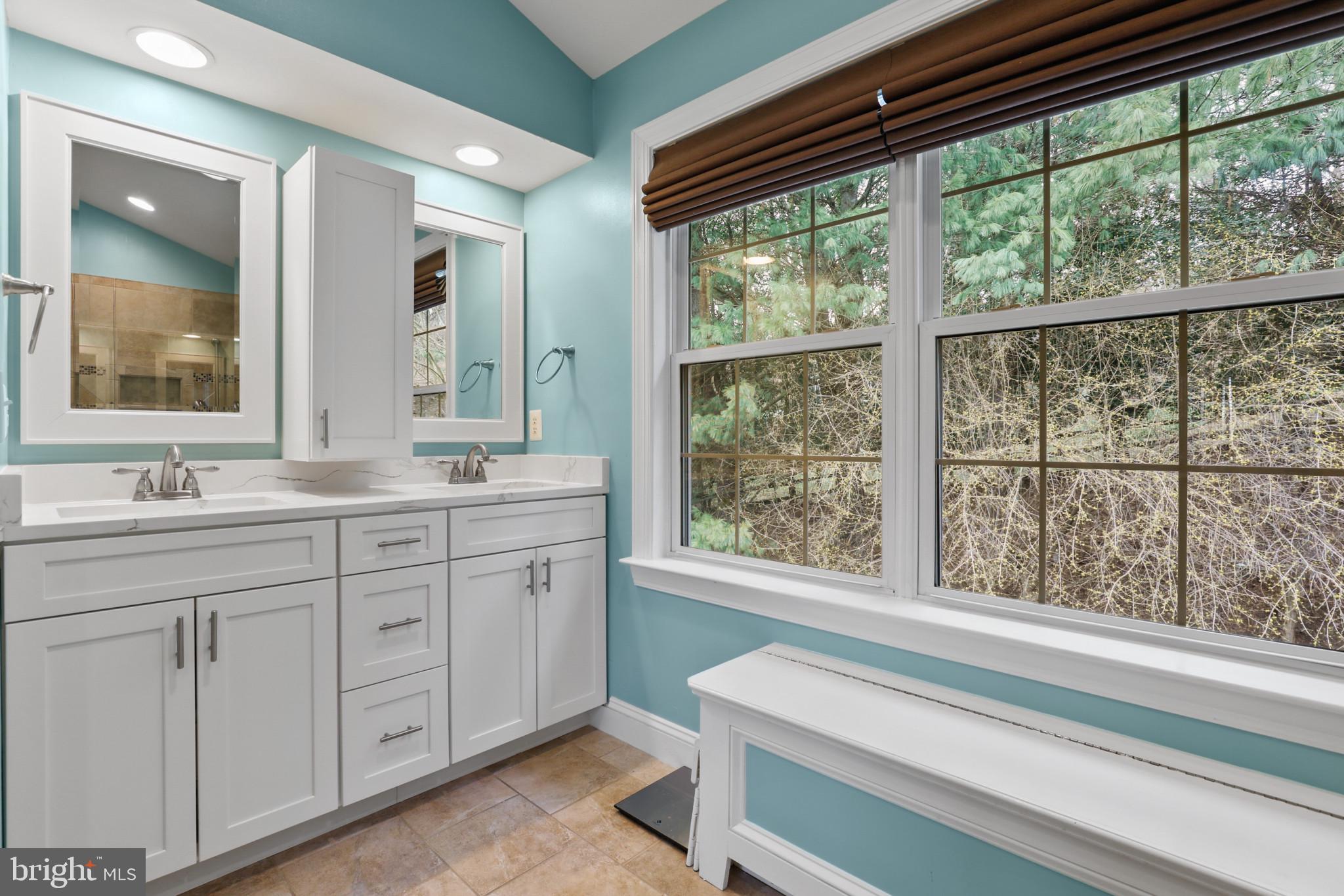 SEMINARY OVERLOOK - Residential