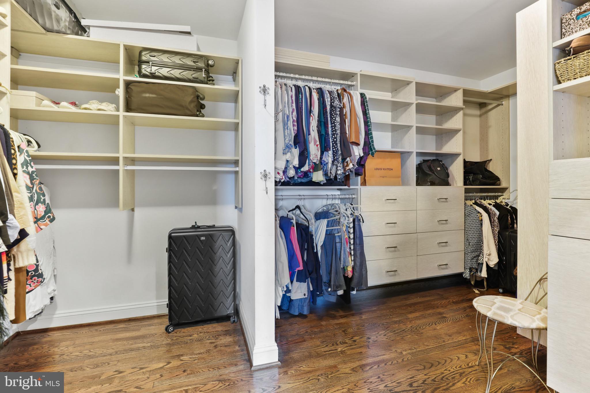 SEMINARY OVERLOOK - Residential