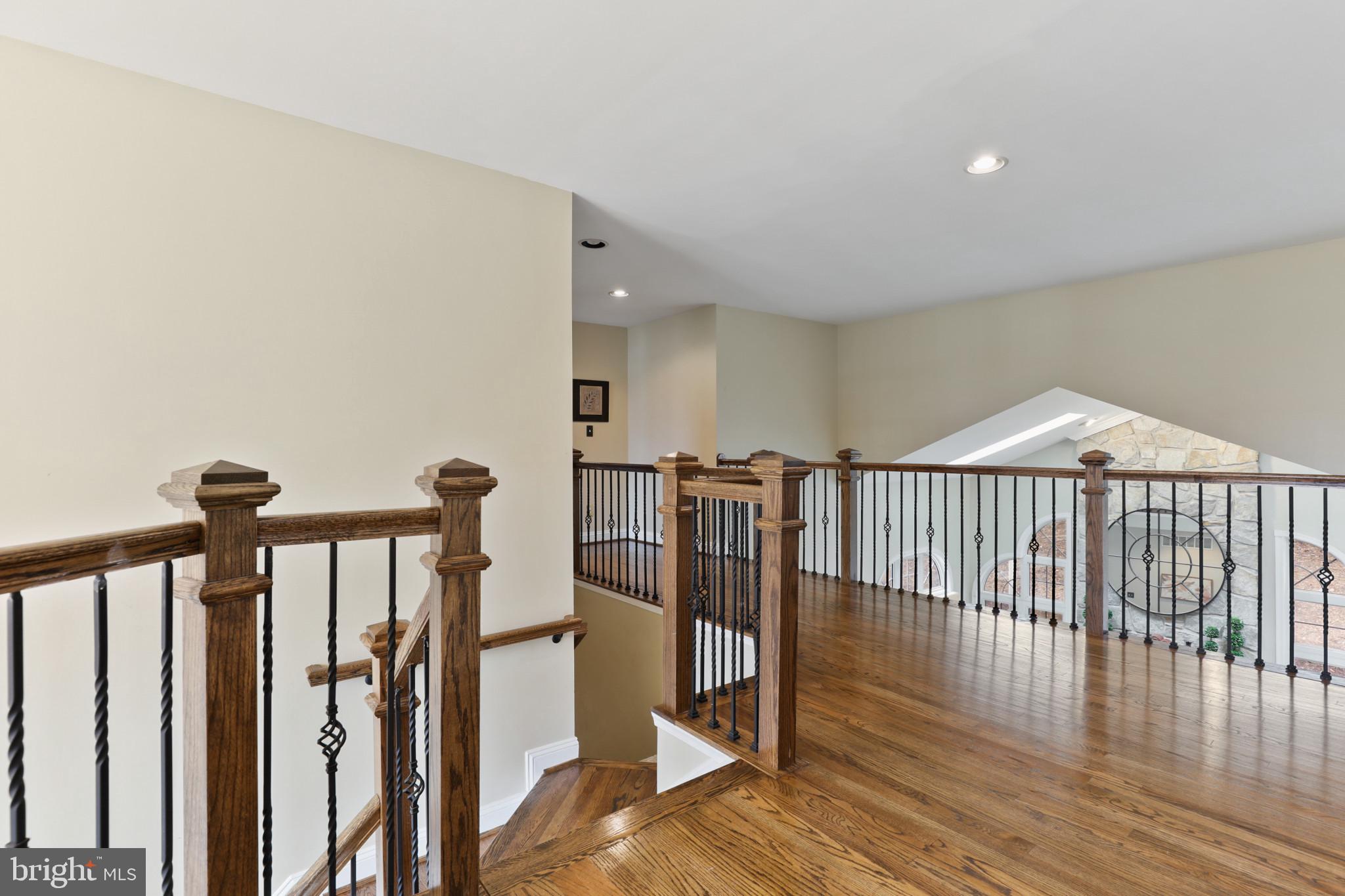 SEMINARY OVERLOOK - Residential