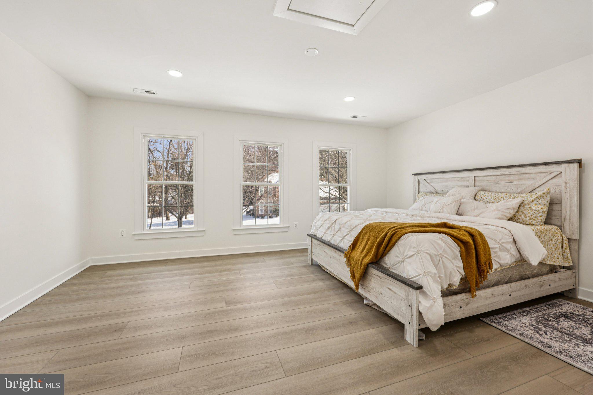 POPLAR PARK - Residential