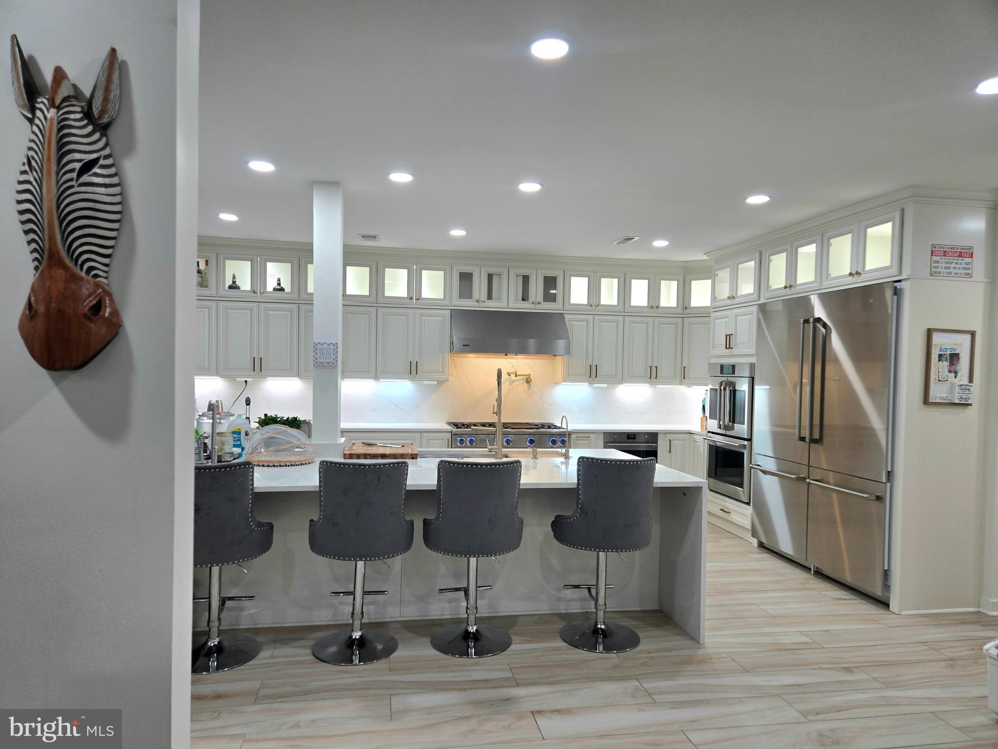 4702 LEIGHFIELD VALLEY DRIVE