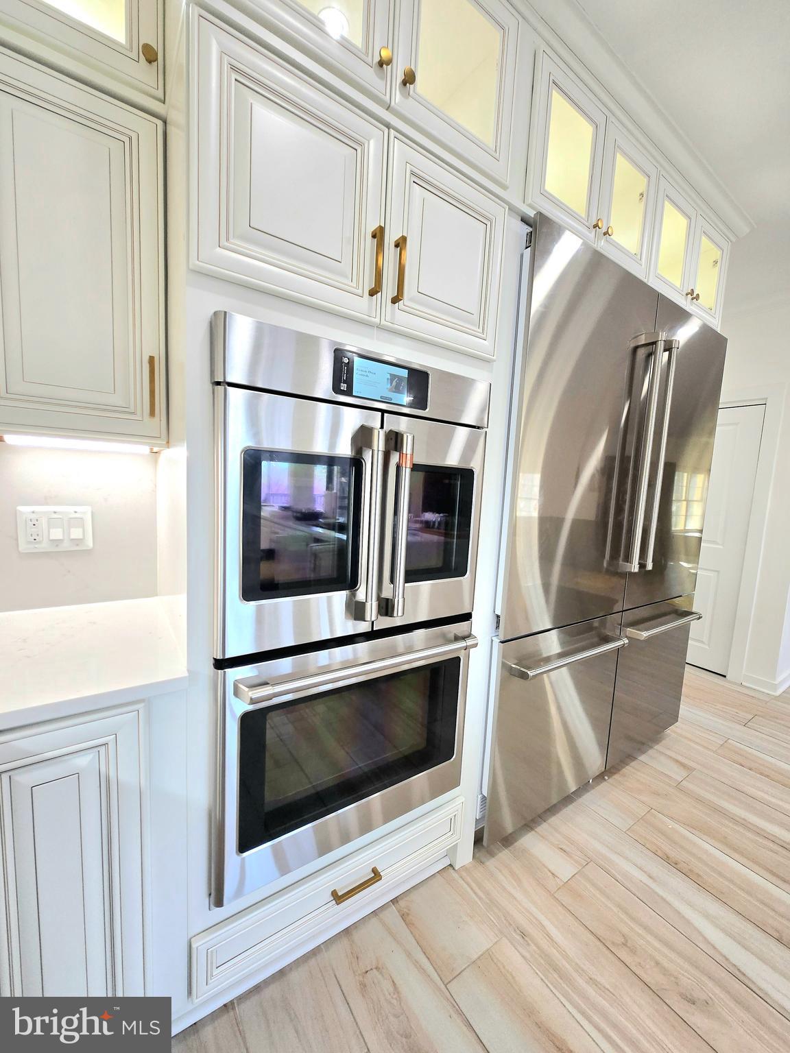 POPLAR PARK - Residential