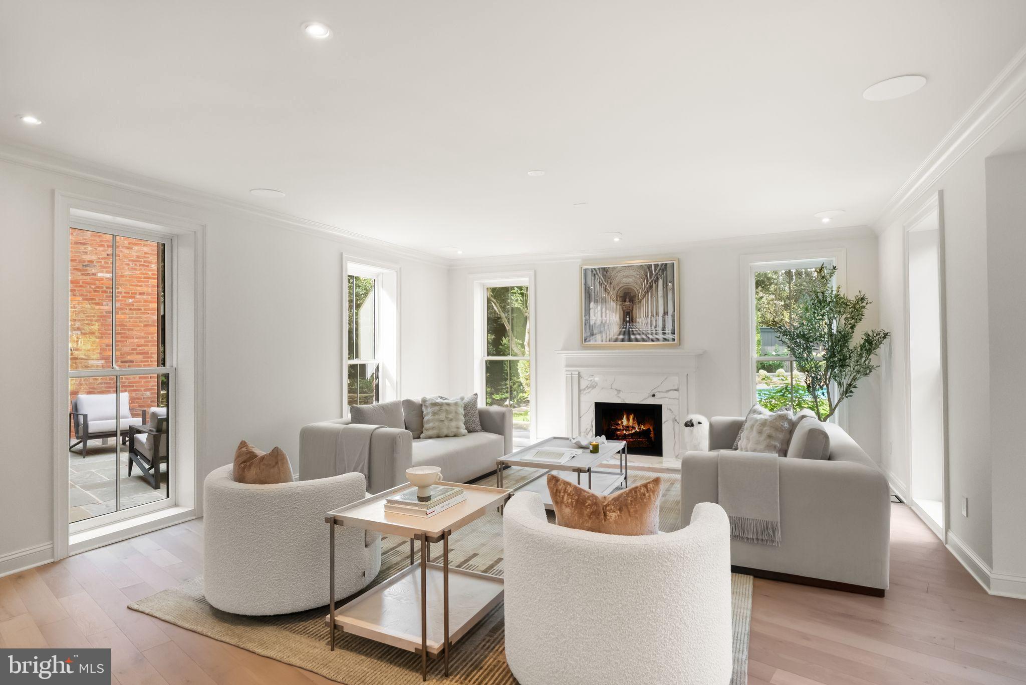 CLEVELAND PARK - Residential