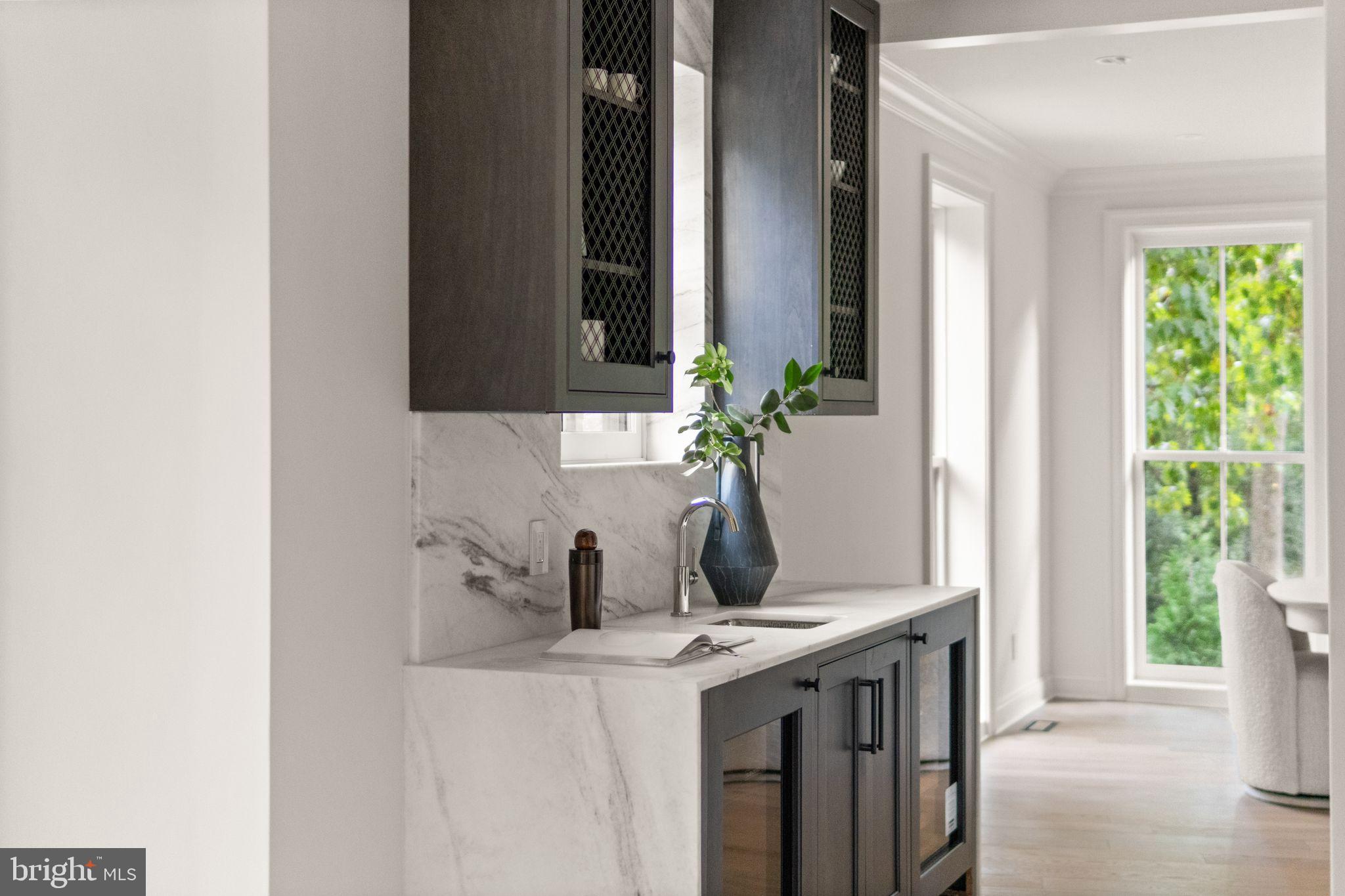 CLEVELAND PARK - Residential