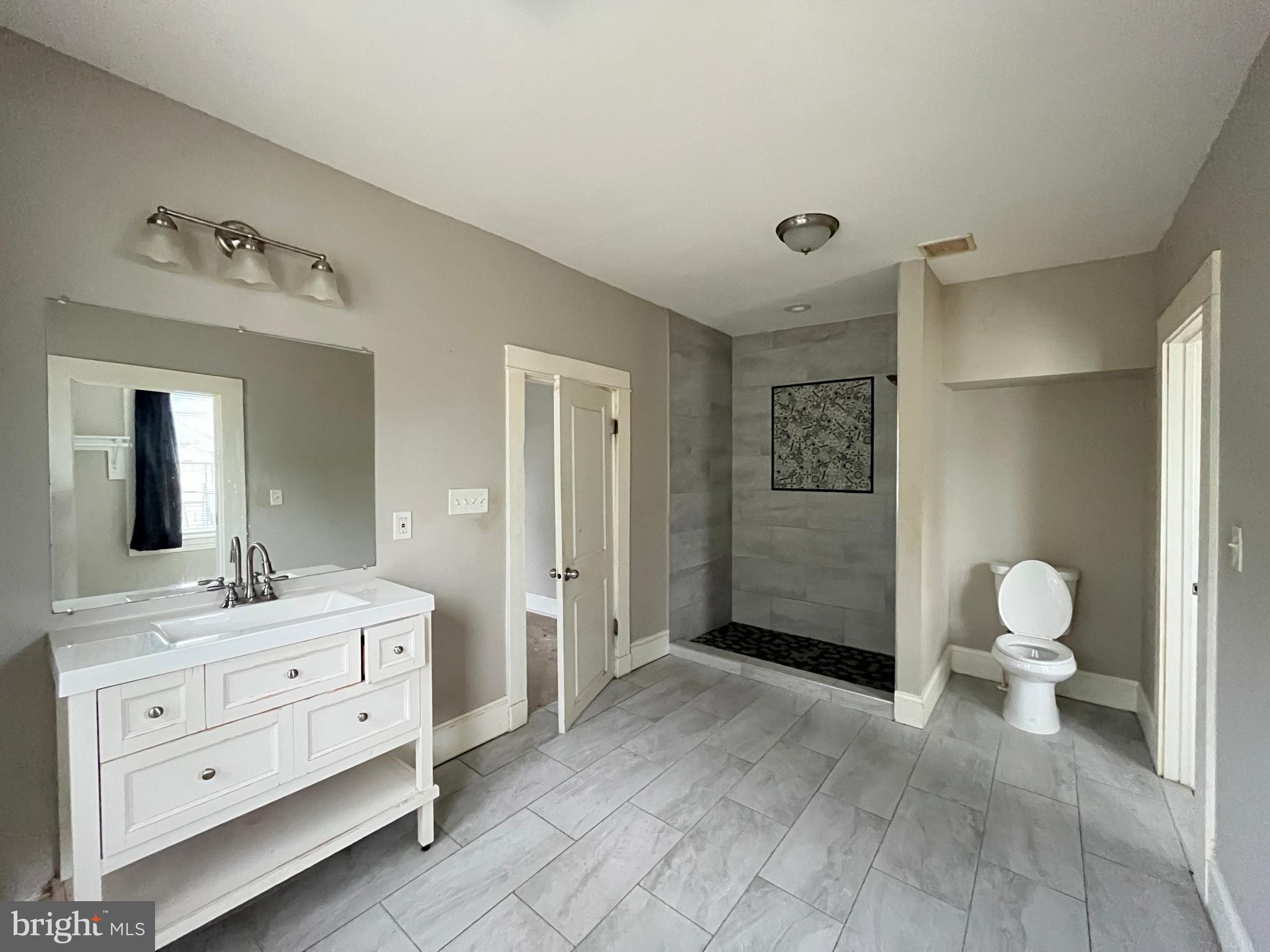 DORCHESTER - Residential