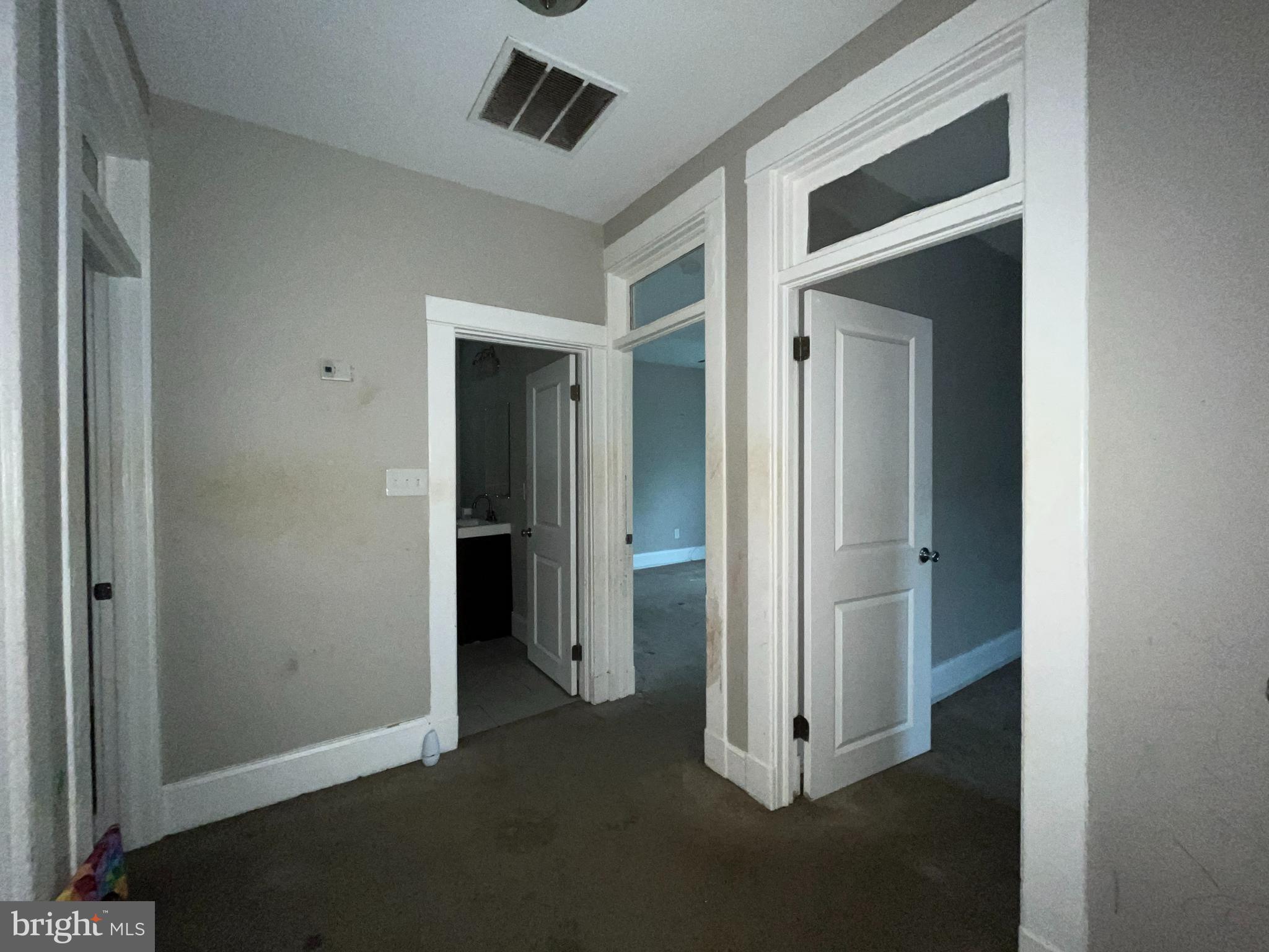 DORCHESTER - Residential