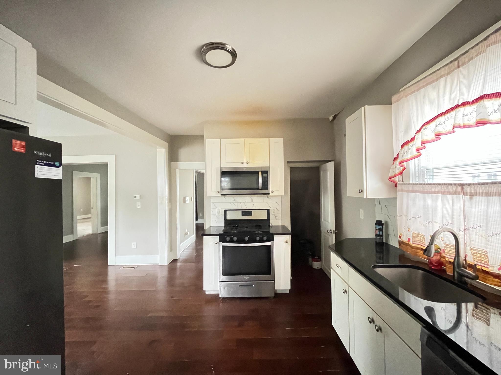 DORCHESTER - Residential