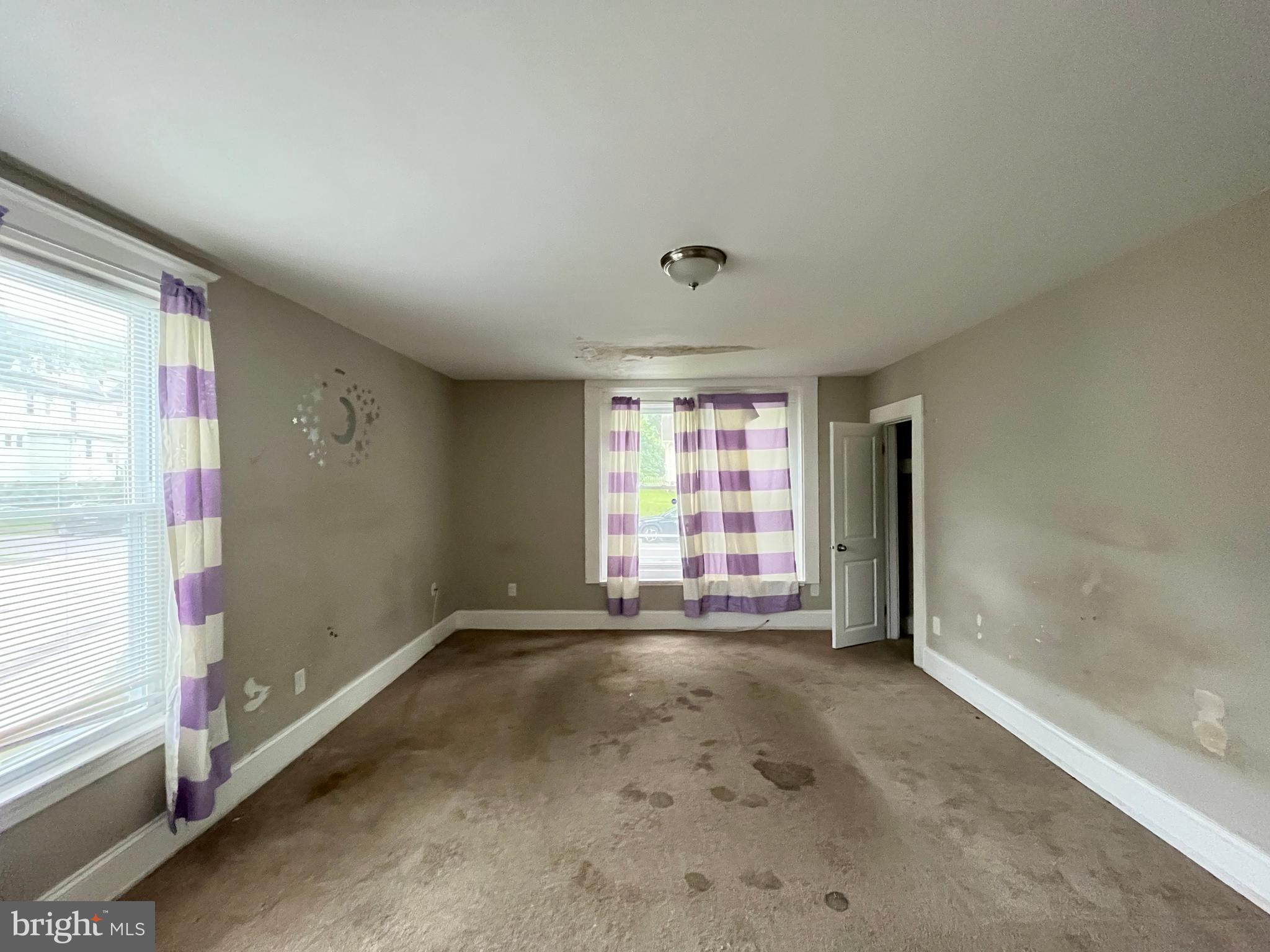 DORCHESTER - Residential