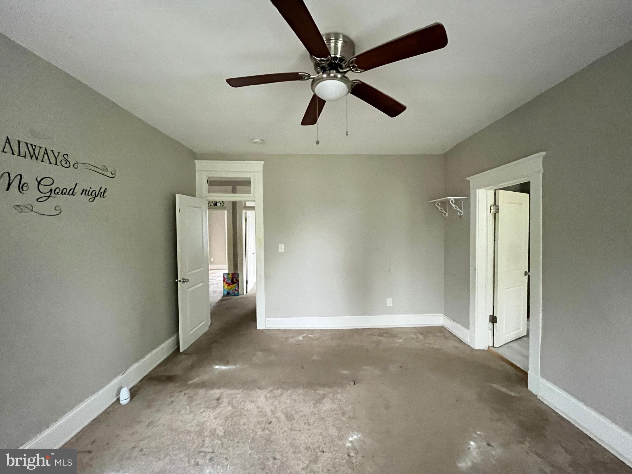 DORCHESTER - Residential