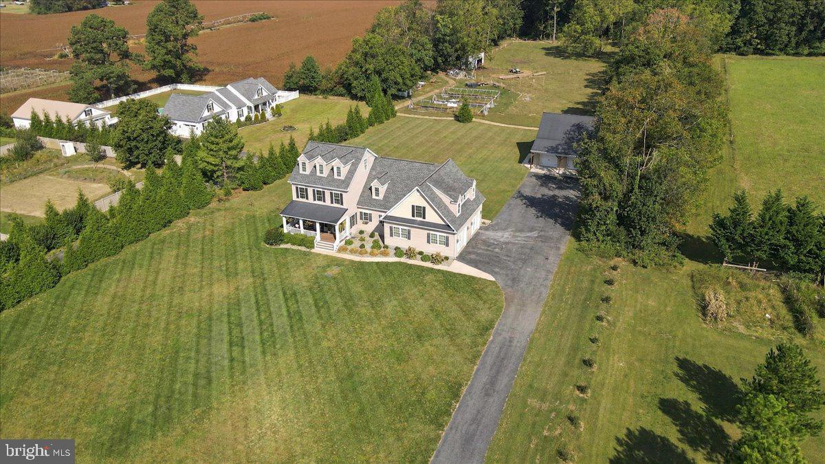 275 BLOOMFIELD DRIVE